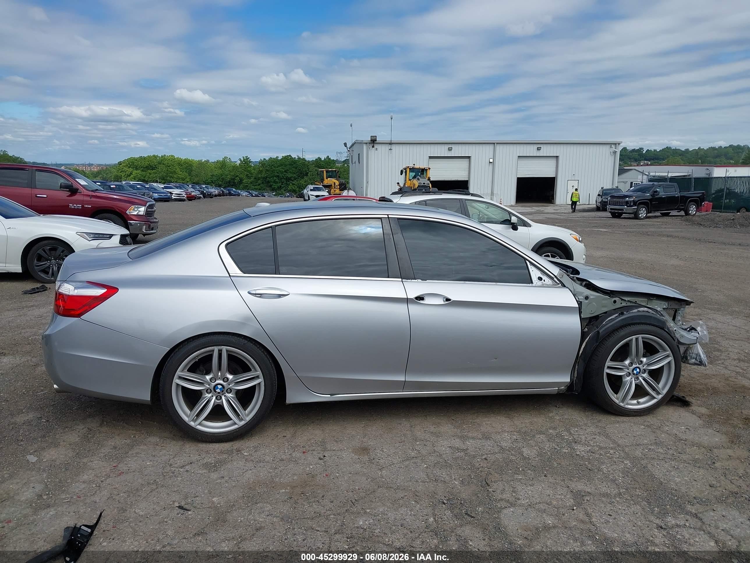 2015 Honda Accord Ex-l Silver vin: 1HGCR2F80FA135561