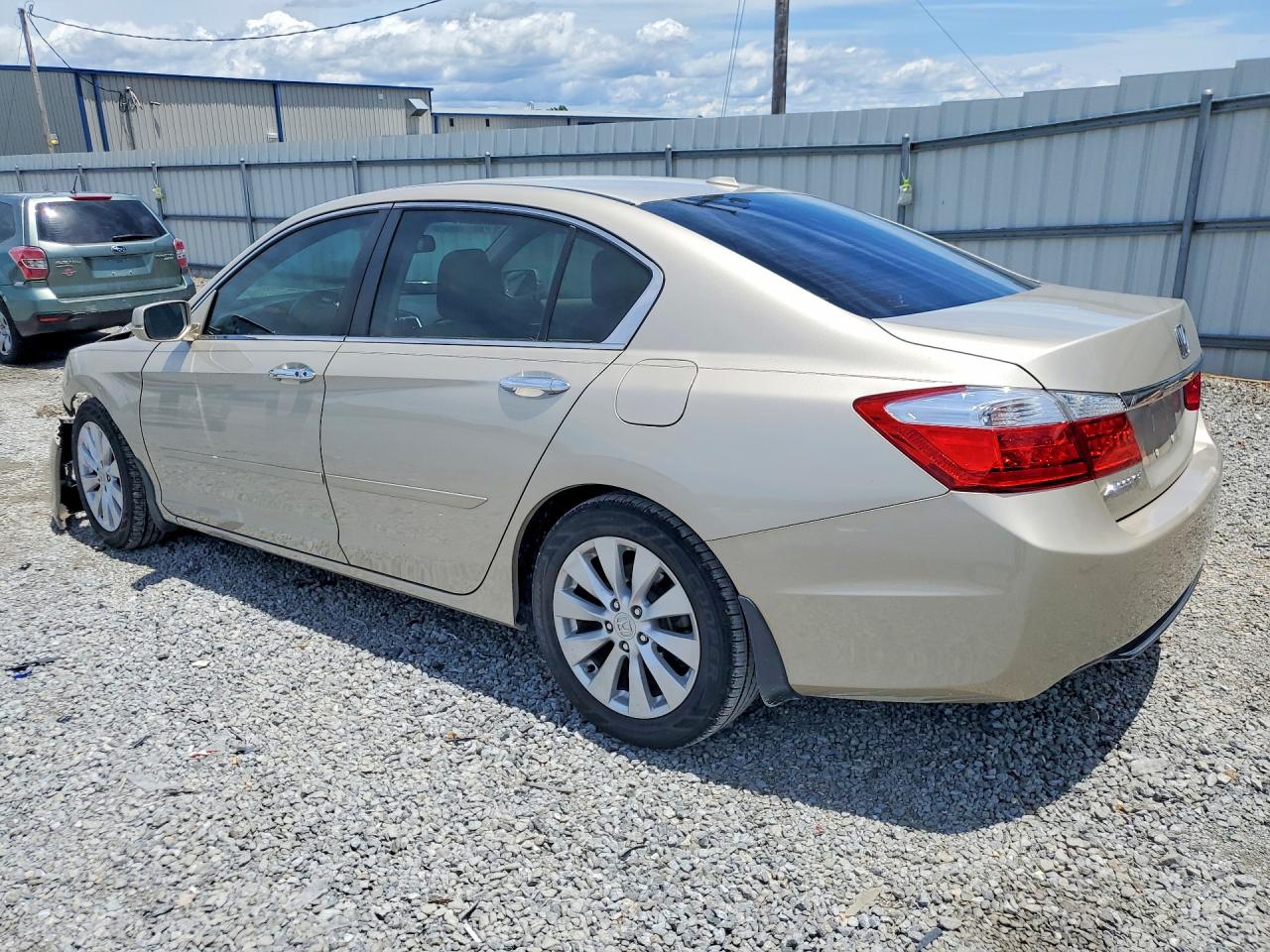 2015 Honda Accord Exl Gold vin: 1HGCR2F80FA143532
