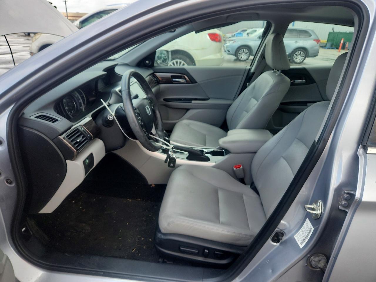 2017 Honda Accord Exl Silver vin: 1HGCR2F80HA241639
