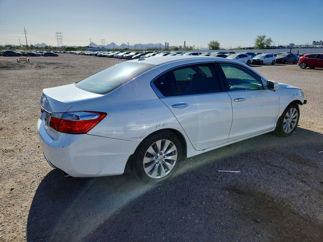 2013 Honda Accord Exl White vin: 1HGCR2F81DA018729