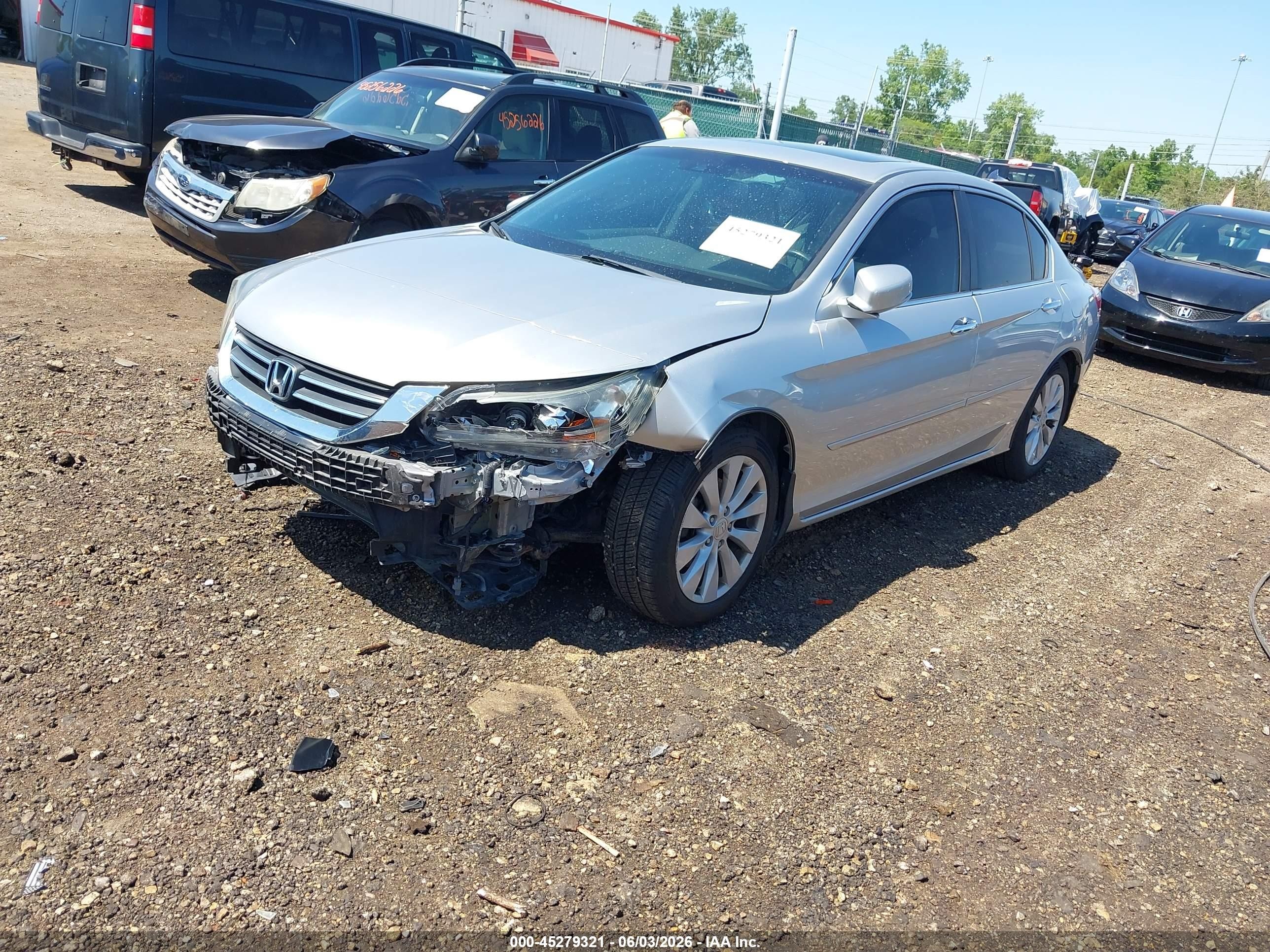 2013 Honda Accord Ex-l Silver vin: 1HGCR2F81DA036583