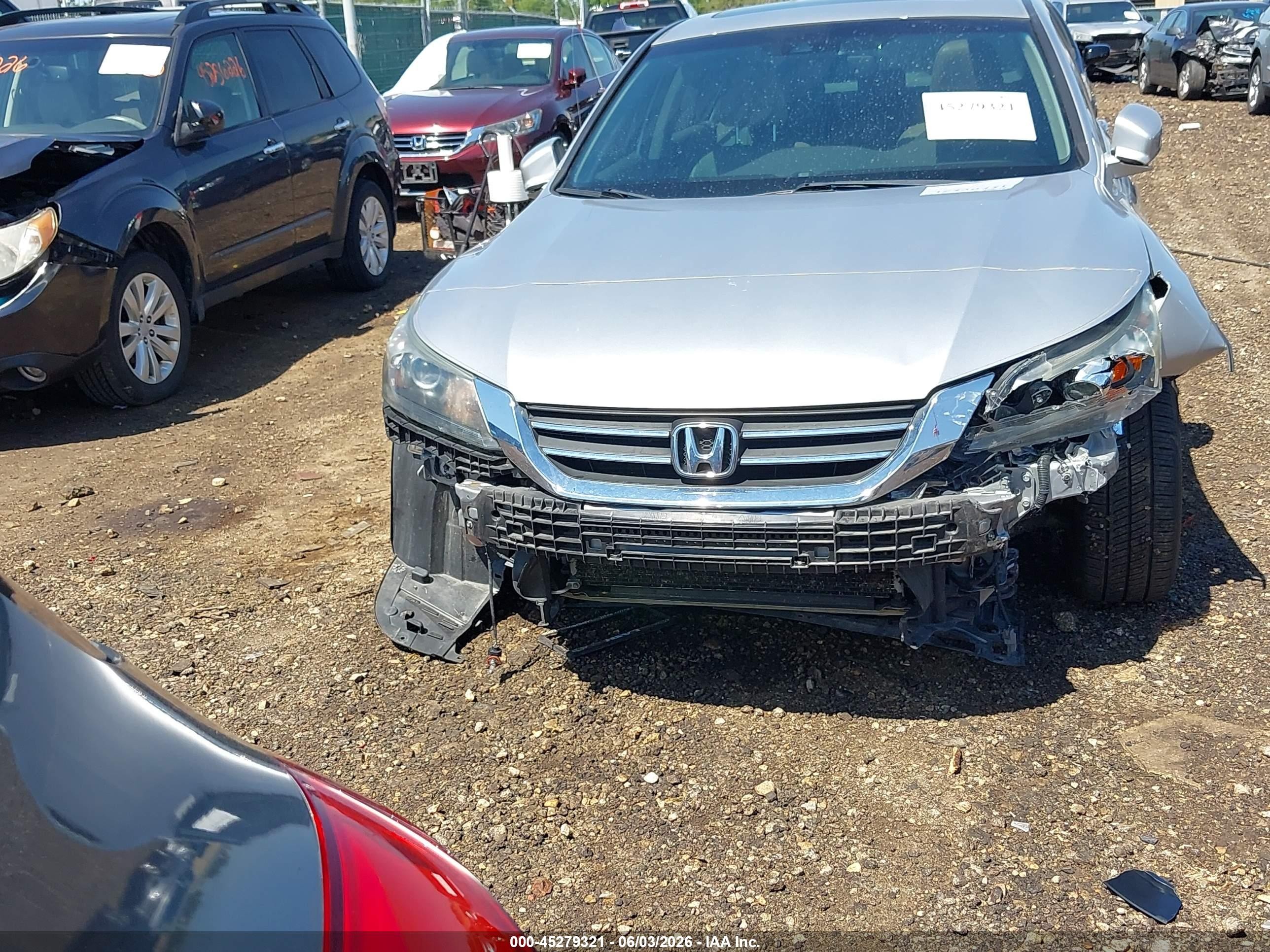 2013 Honda Accord Ex-l Silver vin: 1HGCR2F81DA036583