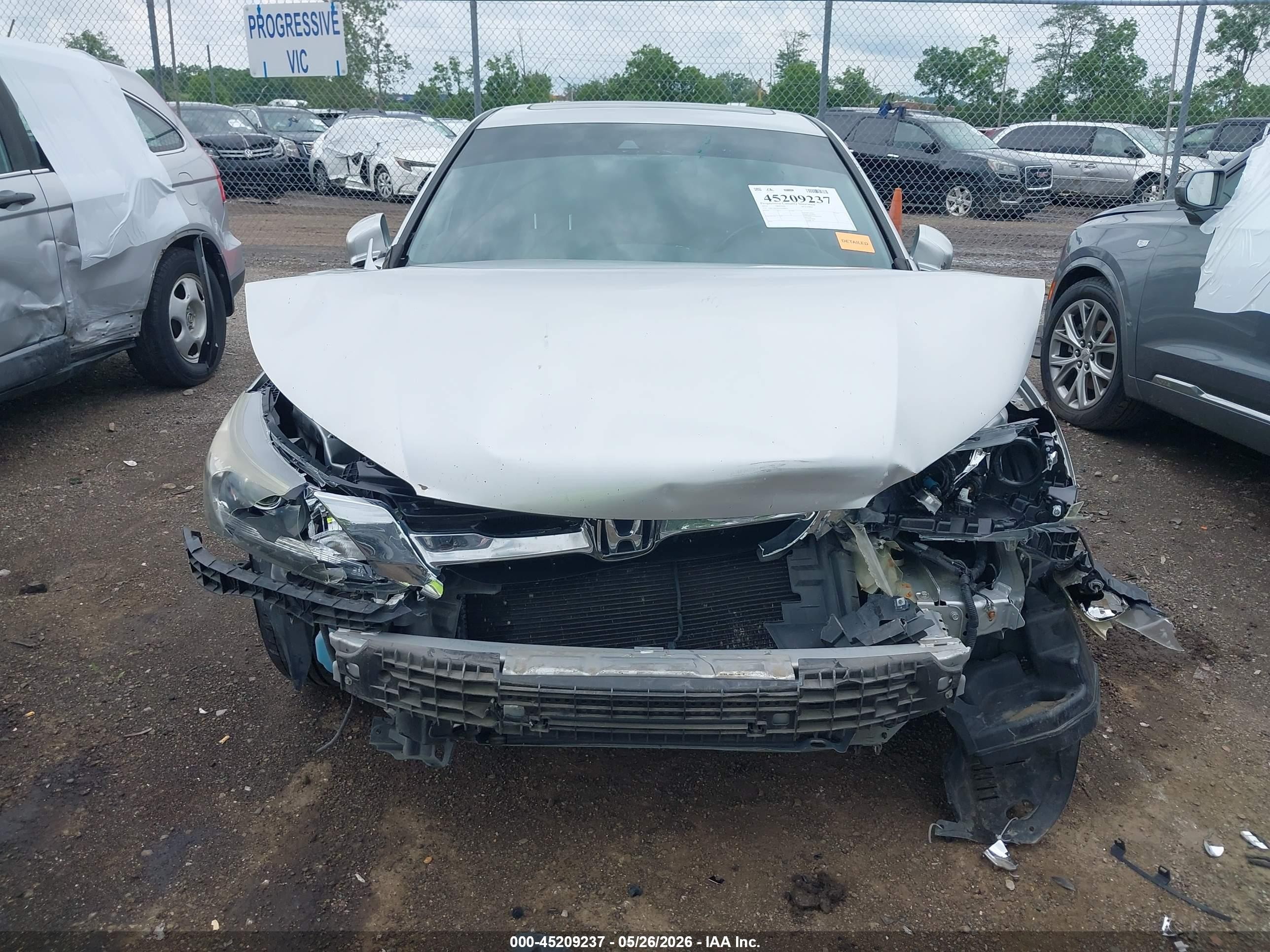 2013 Honda Accord Ex-l Silver vin: 1HGCR2F81DA038818