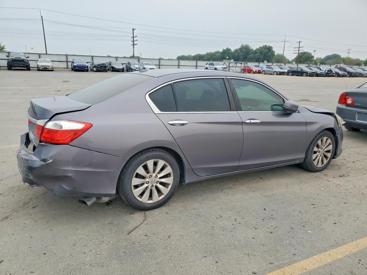 2013 Honda Accord Gray vin: 1HGCR2F81DA111427