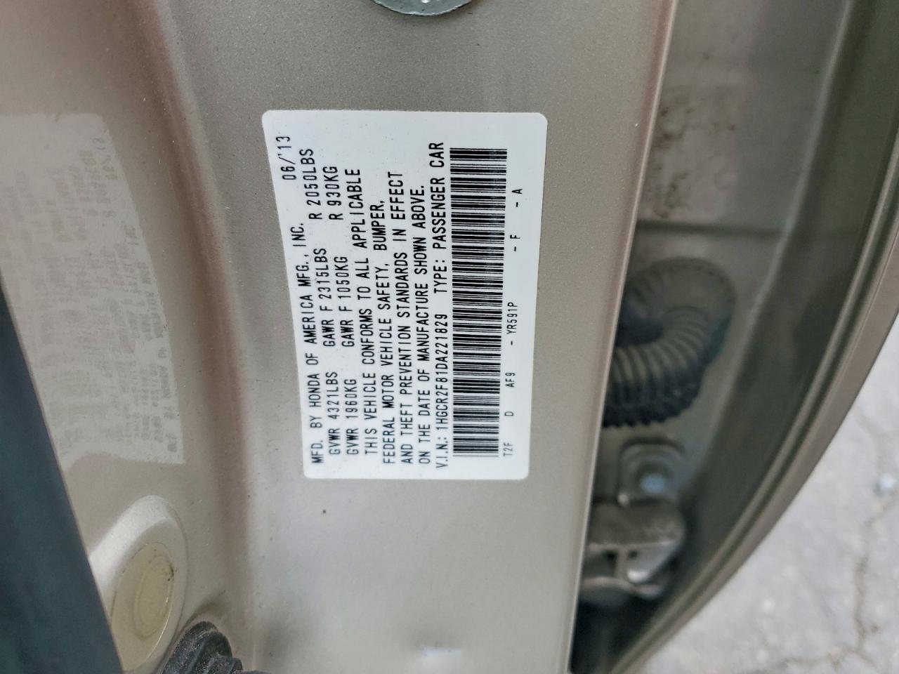 2013 Honda Accord Tan vin: 1HGCR2F81DA221829