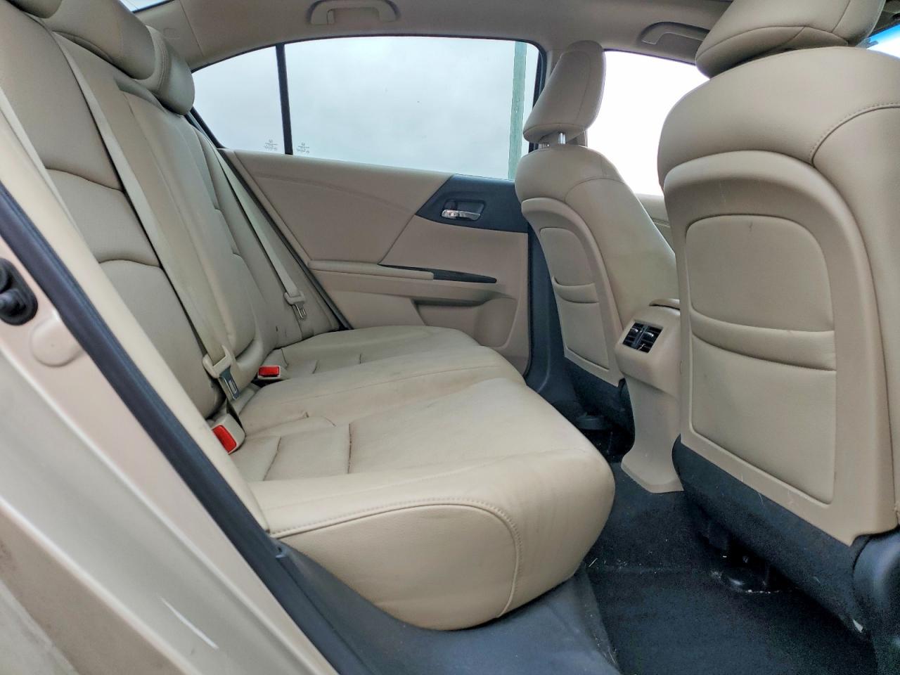2013 Honda Accord Tan vin: 1HGCR2F81DA221829