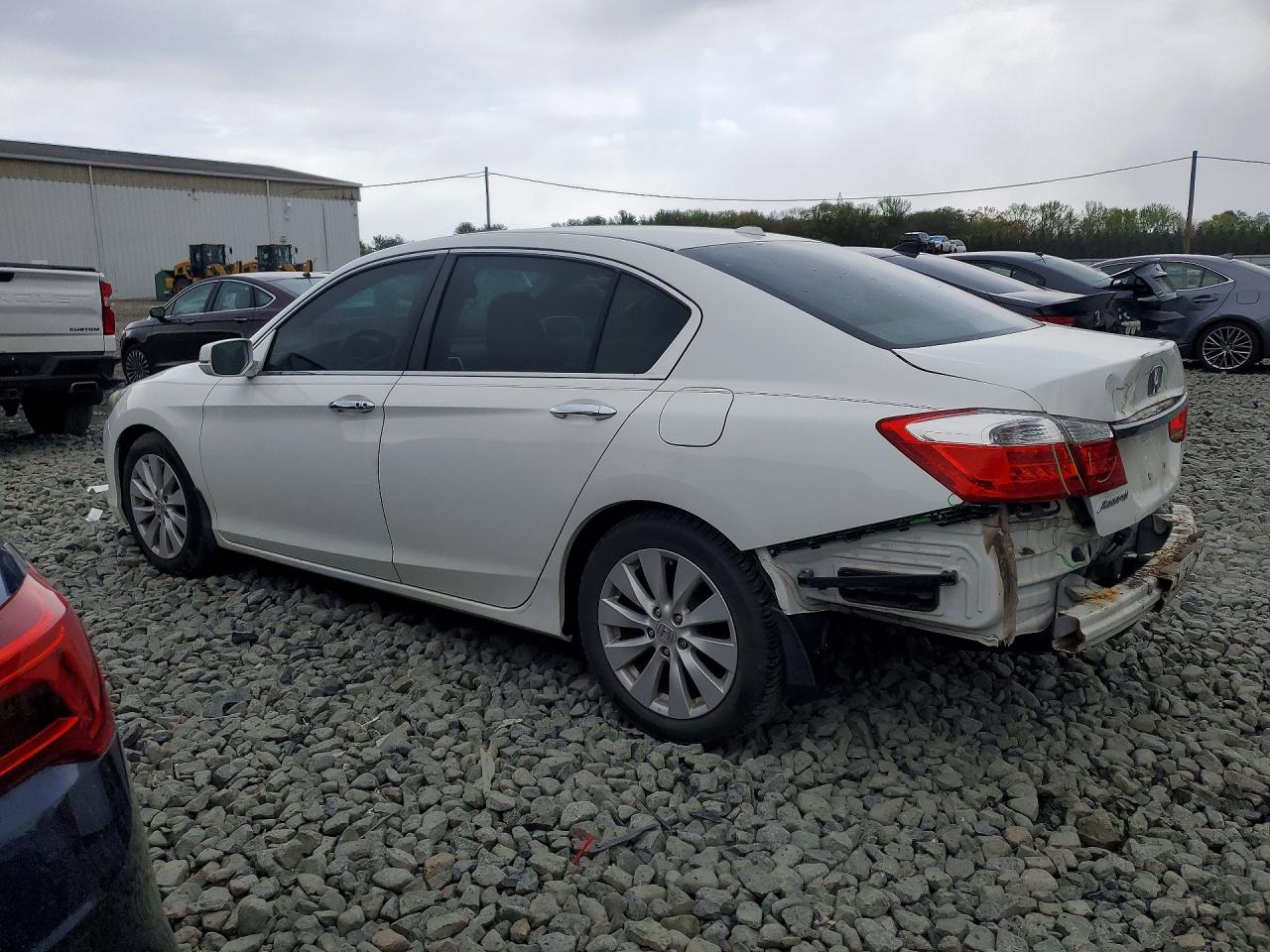 2015 Honda Accord Exl White vin: 1HGCR2F81FA111351