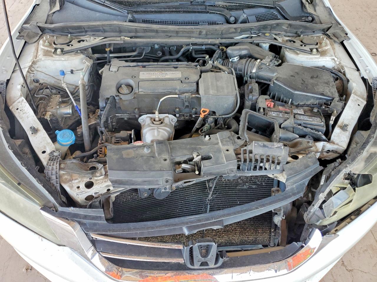 2015 Honda Accord Exl White vin: 1HGCR2F81FA155530