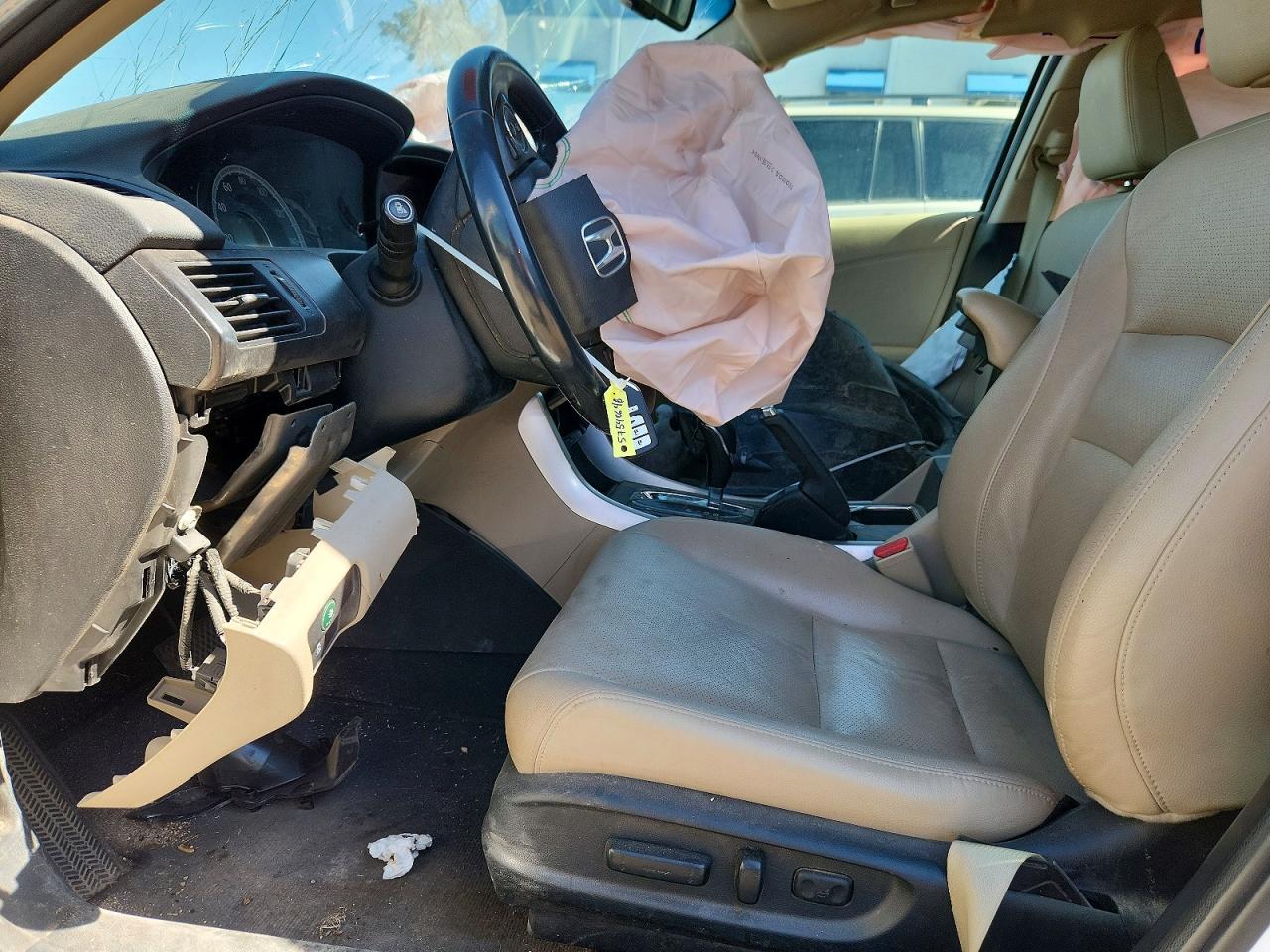 2015 Honda Accord Exl White vin: 1HGCR2F81FA245776
