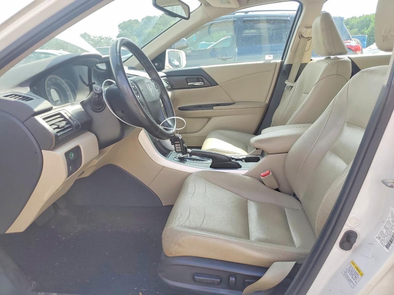 2014 Honda Accord Exl White vin: 1HGCR2F82EA024136