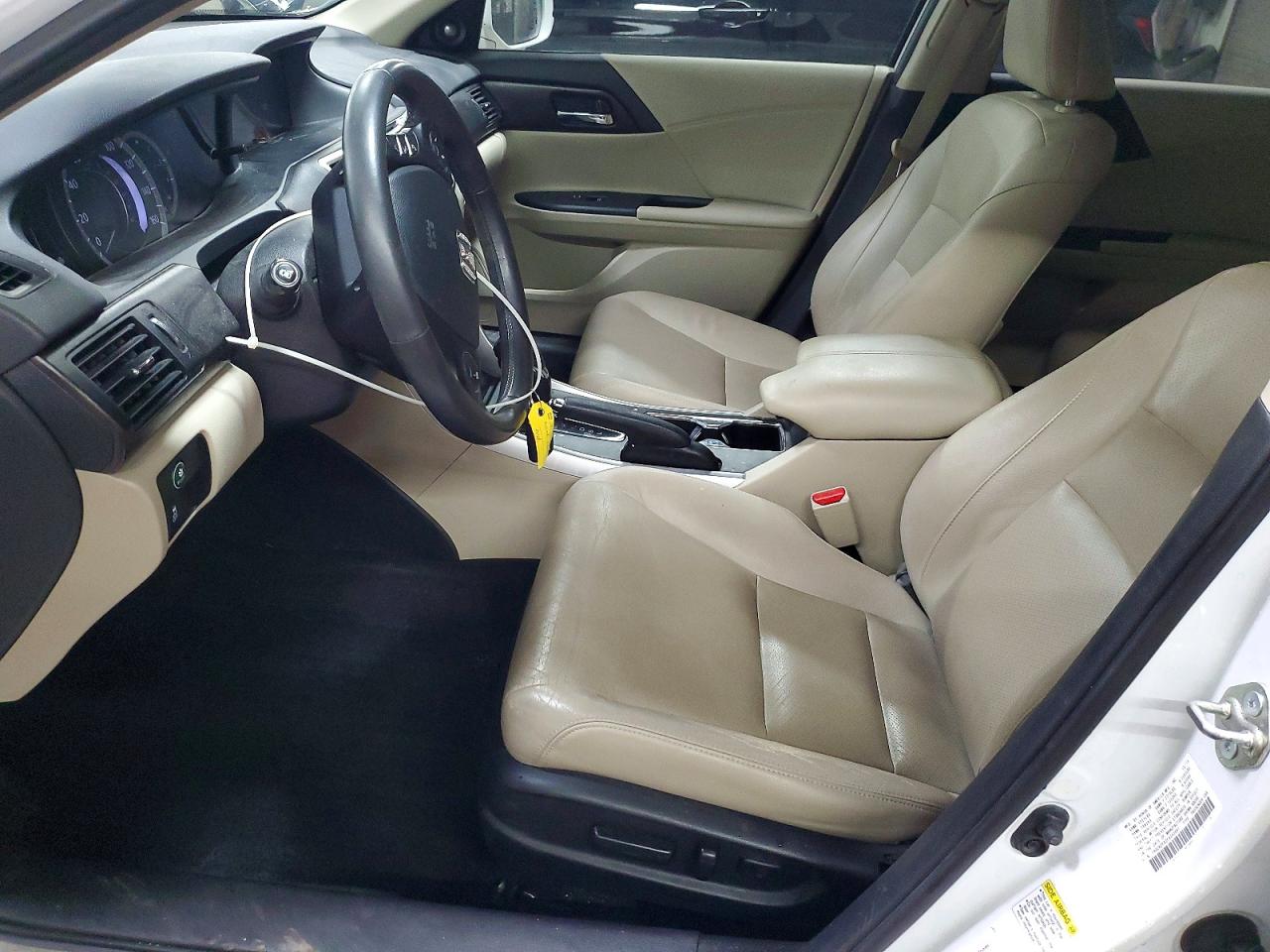 2015 Honda Accord Exl White vin: 1HGCR2F82FA043691