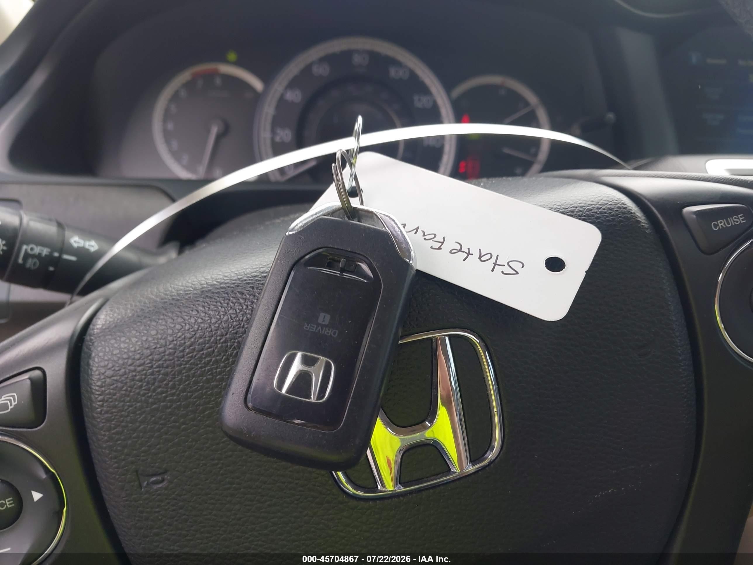 2015 Honda Accord Ex-l Белый vin: 1HGCR2F82FA048079