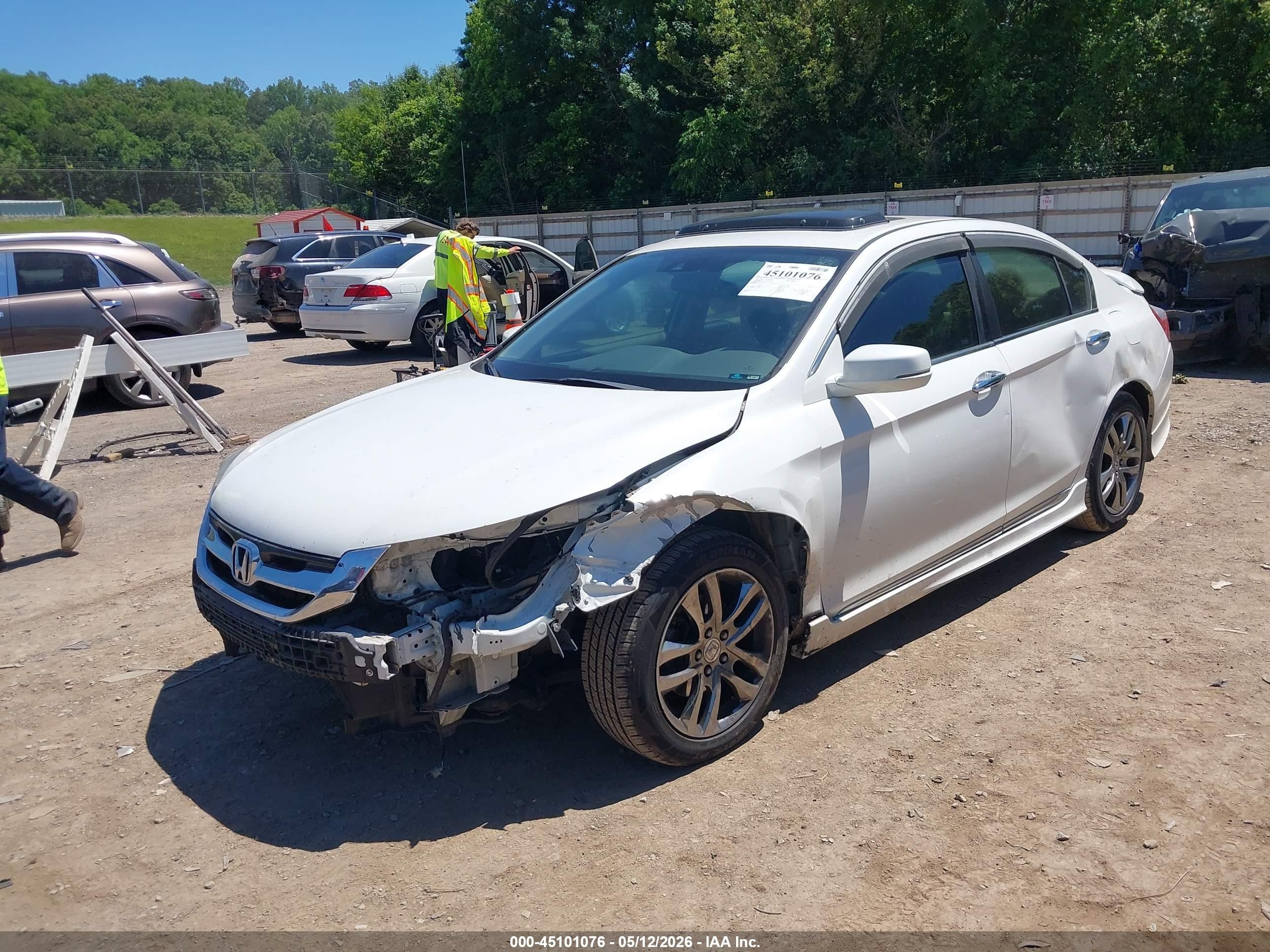 2015 Honda Accord Ex-l White vin: 1HGCR2F82FA053850