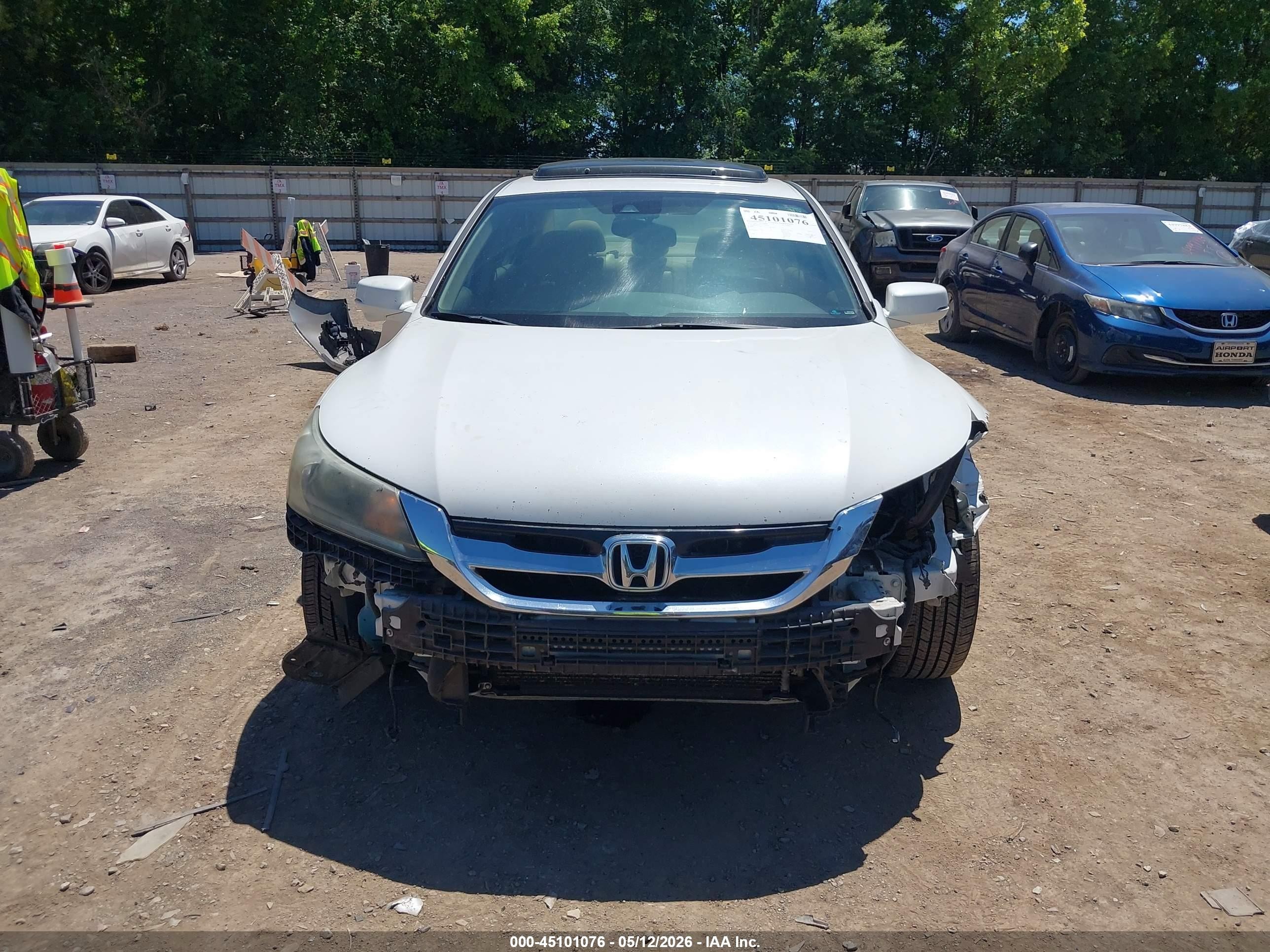 2015 Honda Accord Ex-l White vin: 1HGCR2F82FA053850