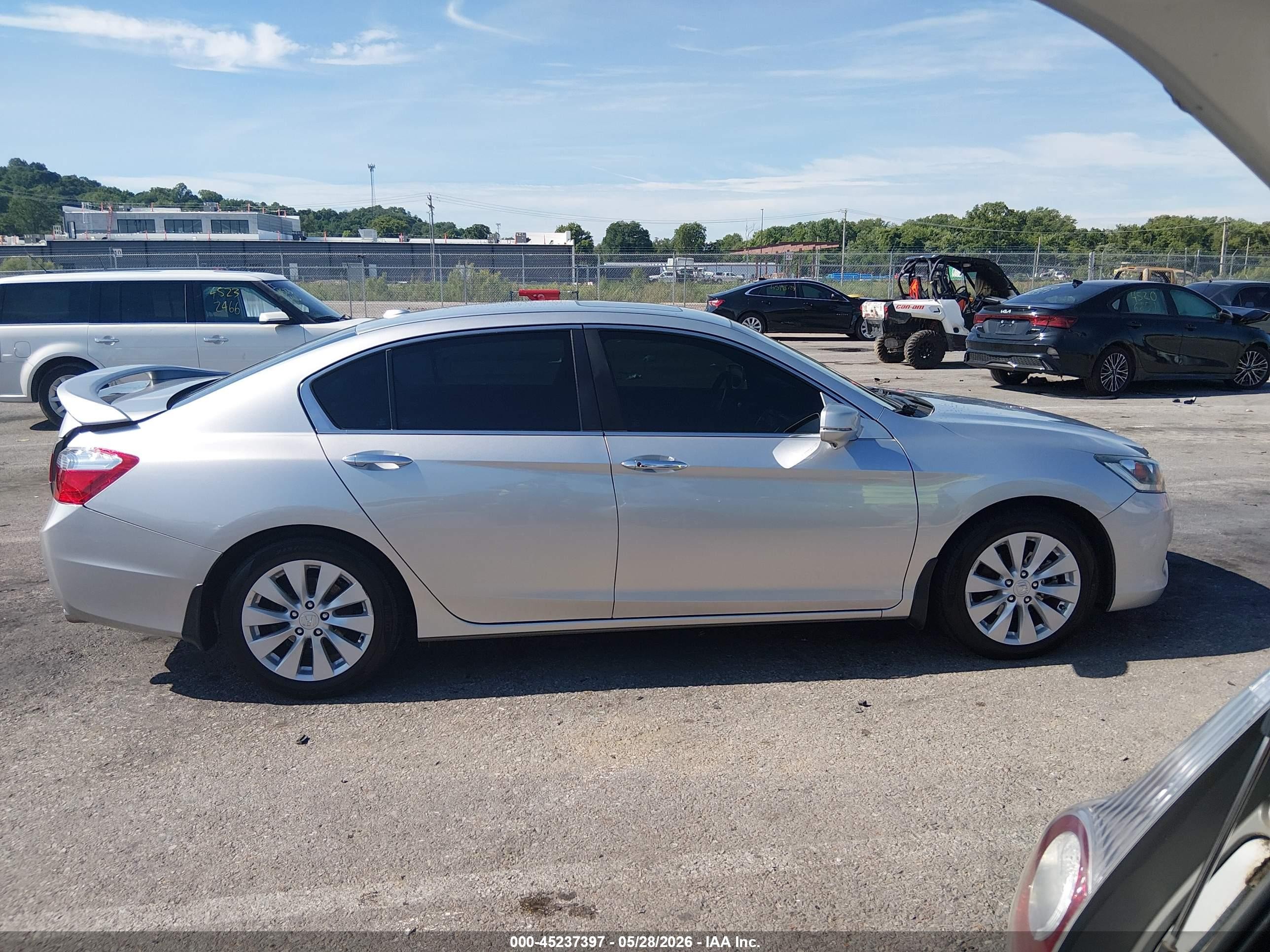 2015 Honda Accord Ex-l Серебряный vin: 1HGCR2F82FA126893
