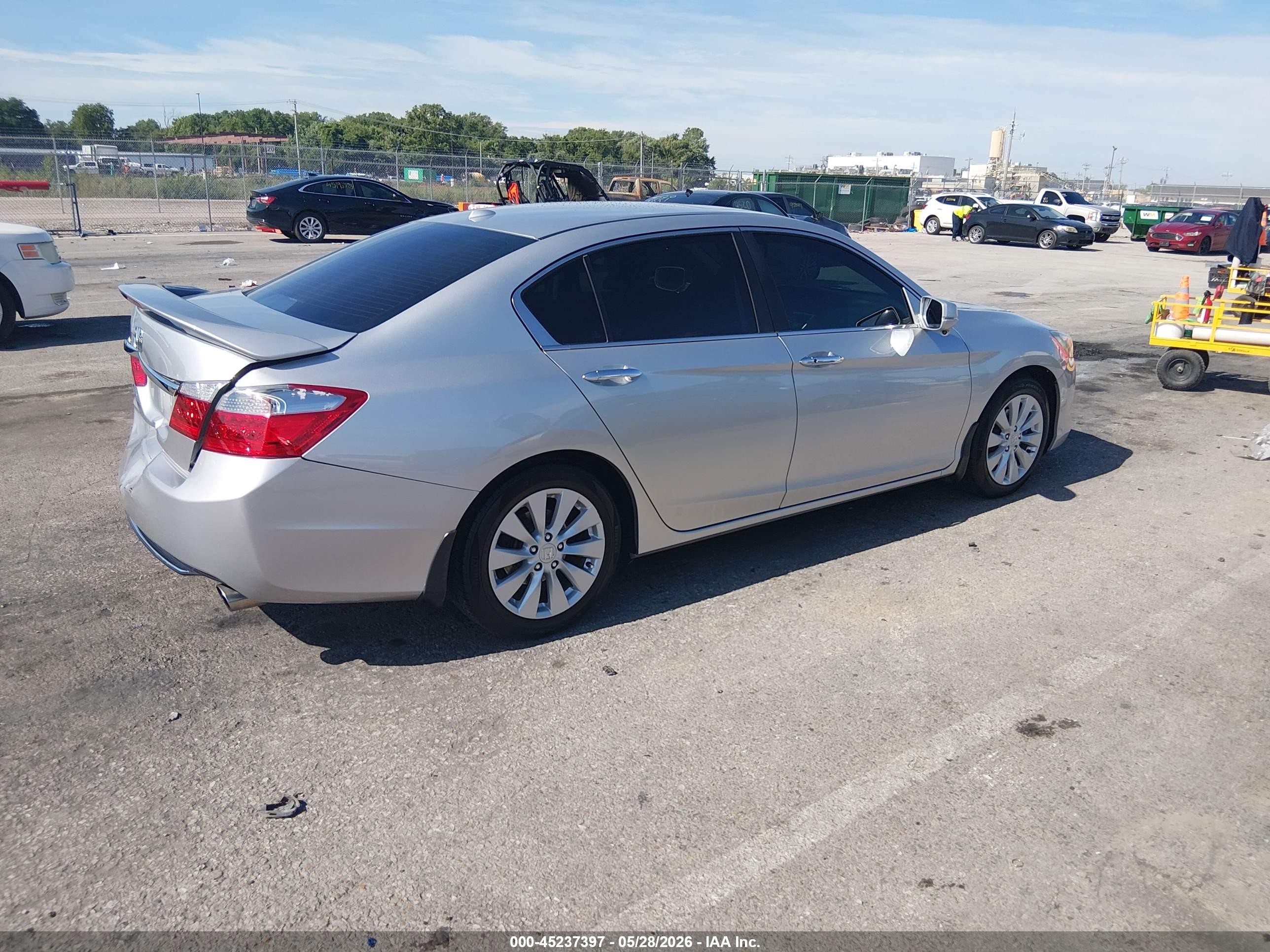 2015 Honda Accord Ex-l Серебряный vin: 1HGCR2F82FA126893