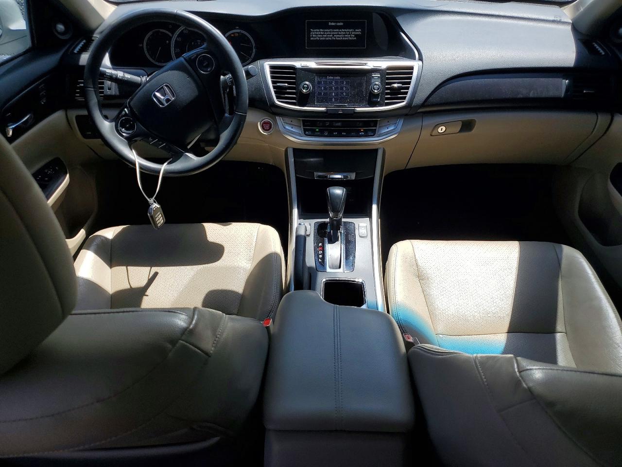 2015 Honda Accord Exl White vin: 1HGCR2F82FA133682