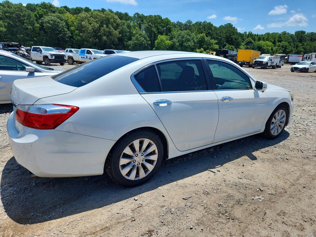 2015 Honda Accord Exl White vin: 1HGCR2F82FA146335