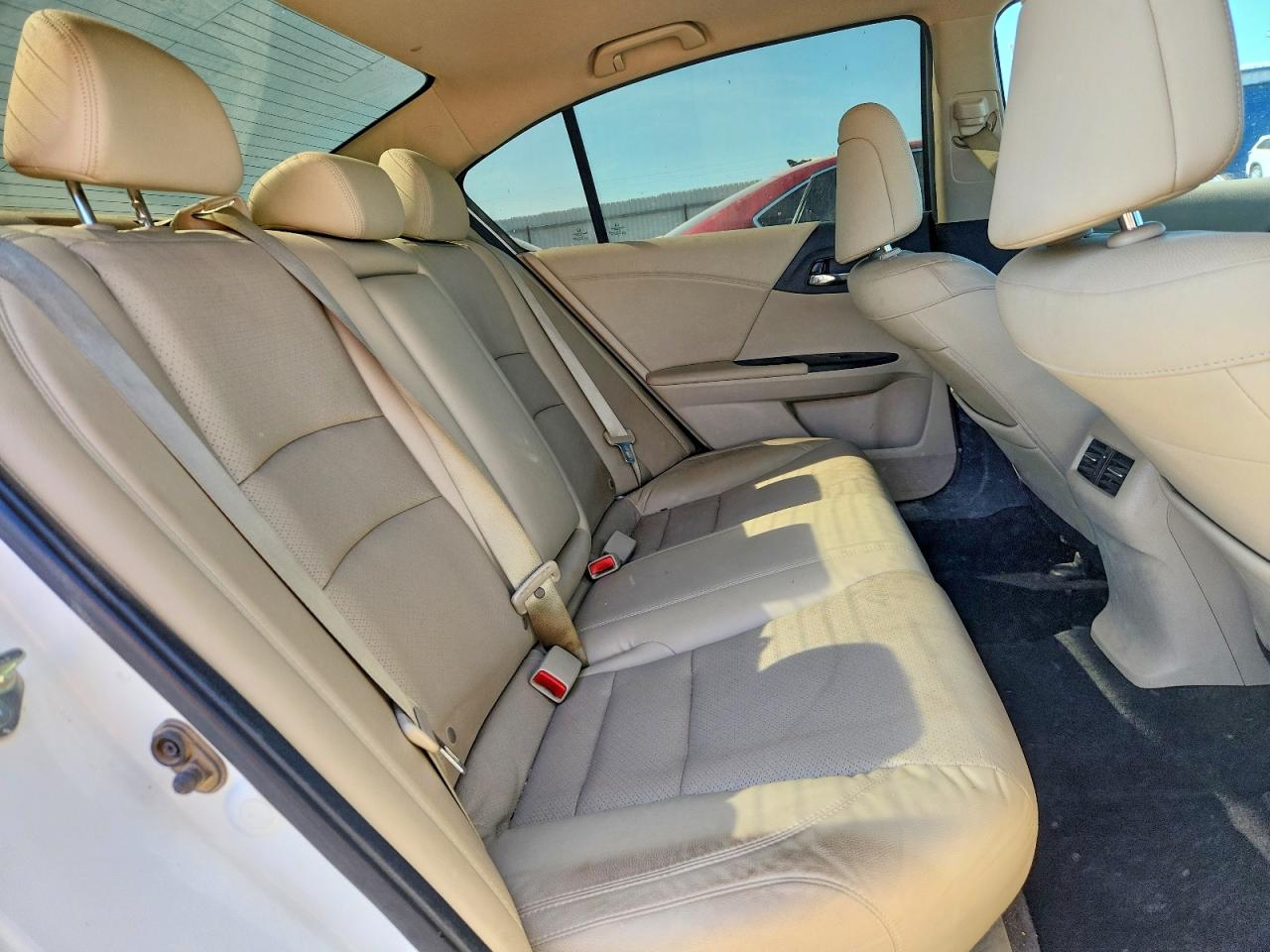 2015 Honda Accord Exl White vin: 1HGCR2F82FA175480