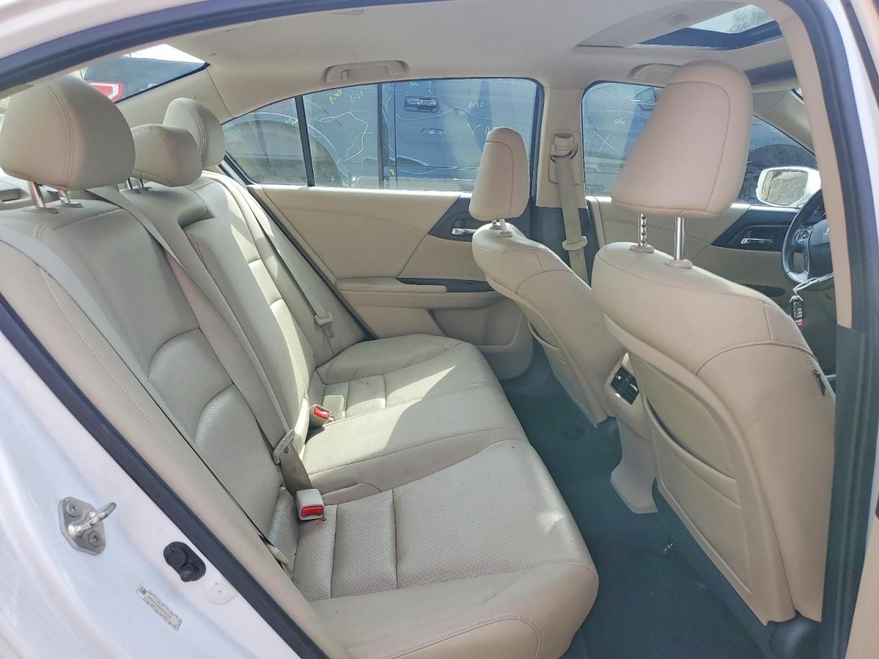 2013 Honda Accord Exl White vin: 1HGCR2F83DA004556