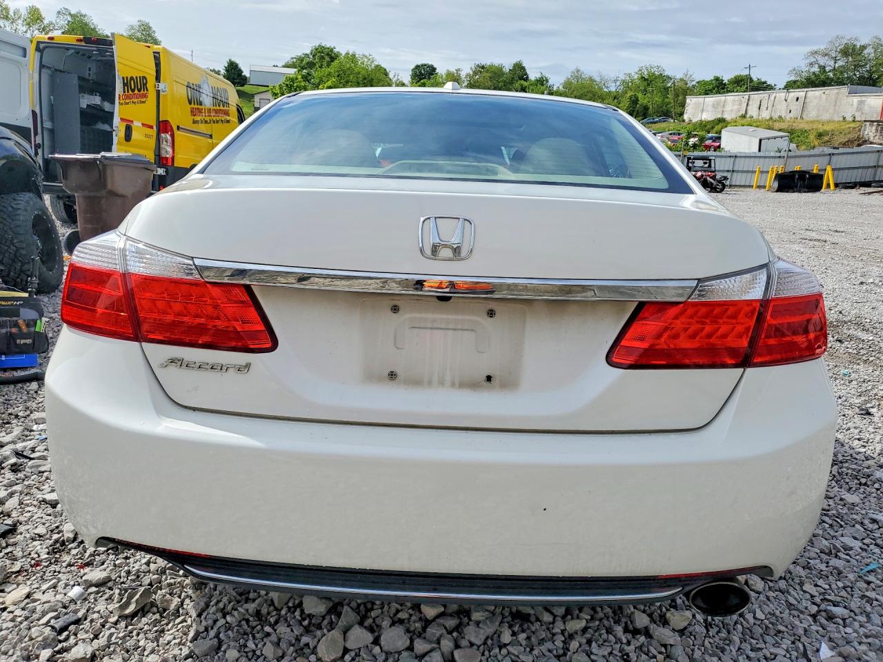2013 Honda Accord Exl White vin: 1HGCR2F83DA004556