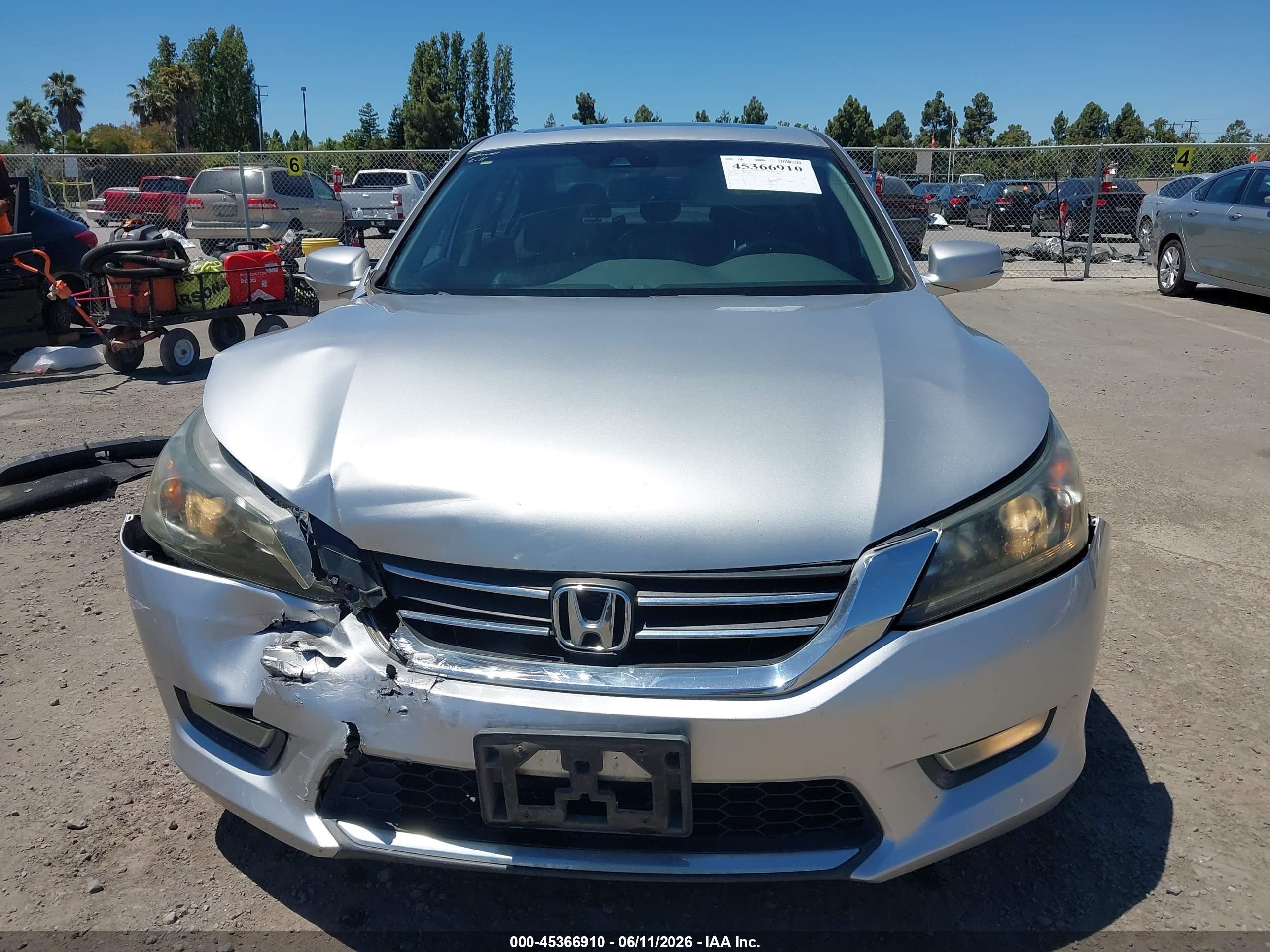 2013 Honda Accord Ex-l Silver vin: 1HGCR2F83DA009658