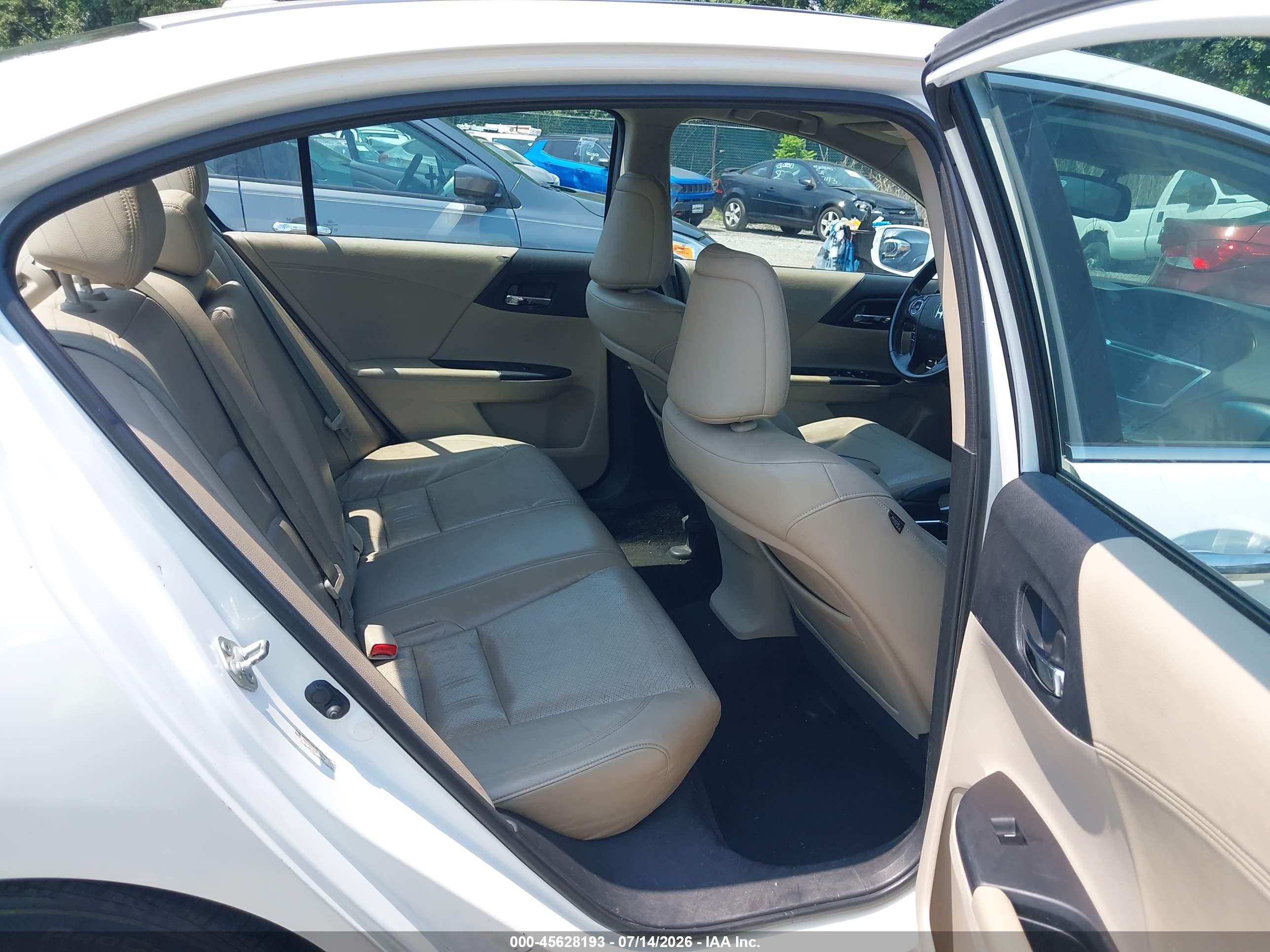 2013 Honda Accord Ex-l White vin: 1HGCR2F83DA018716