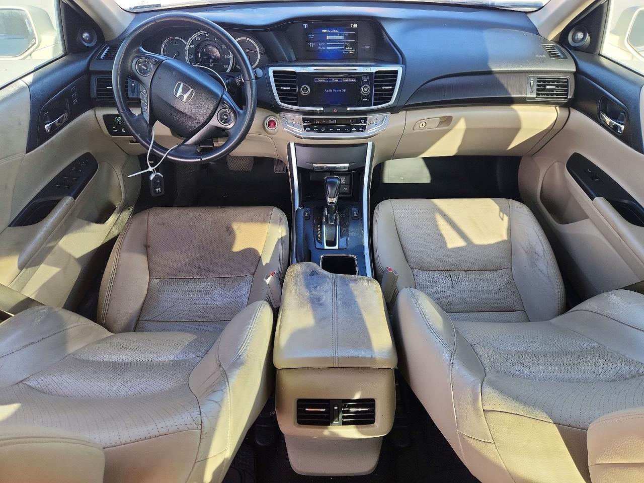2013 Honda Accord Exl White vin: 1HGCR2F83DA092153