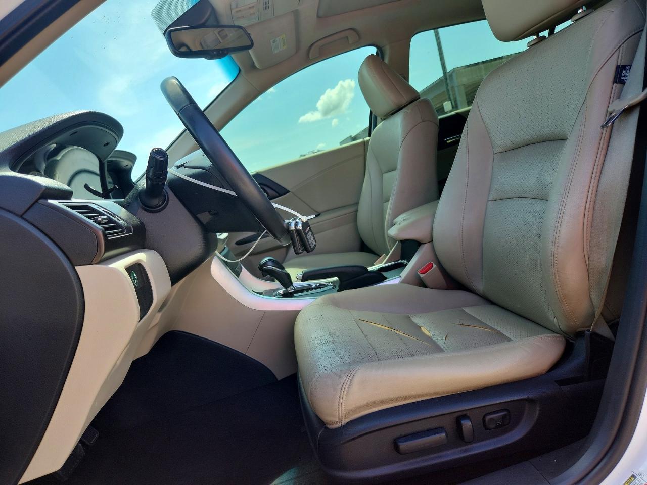 2013 Honda Accord Exl White vin: 1HGCR2F83DA190888
