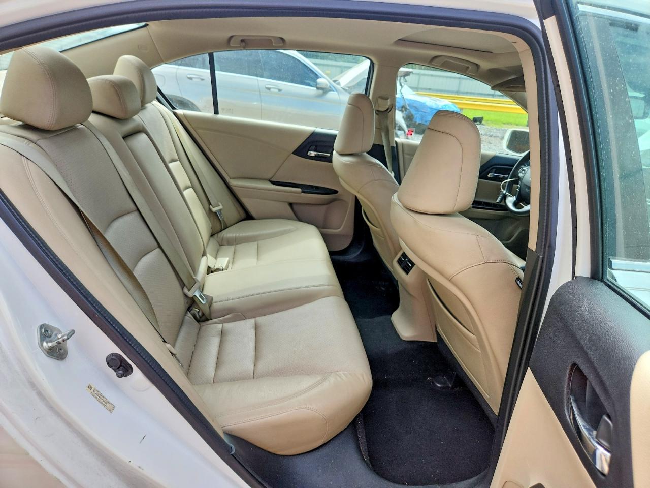 2013 Honda Accord Exl White vin: 1HGCR2F83DA194195