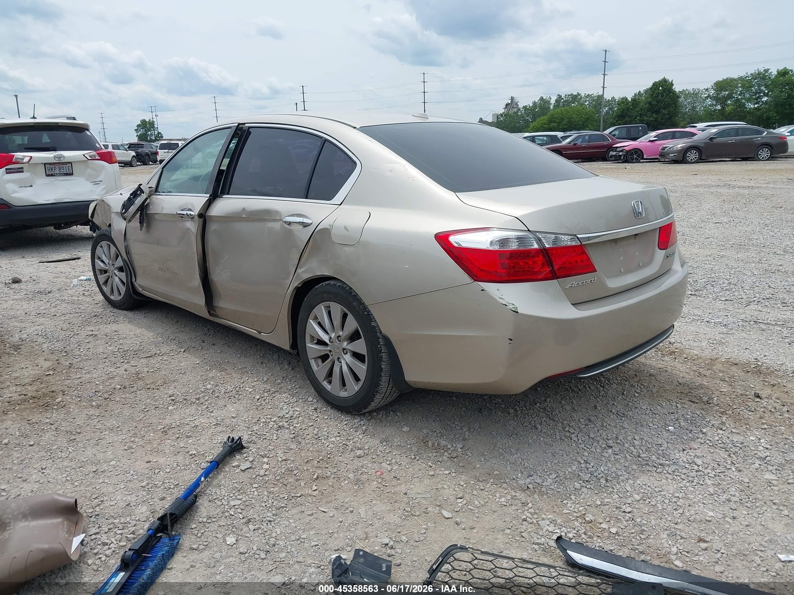 2014 Honda Accord Ex-l Gold vin: 1HGCR2F83EA053354