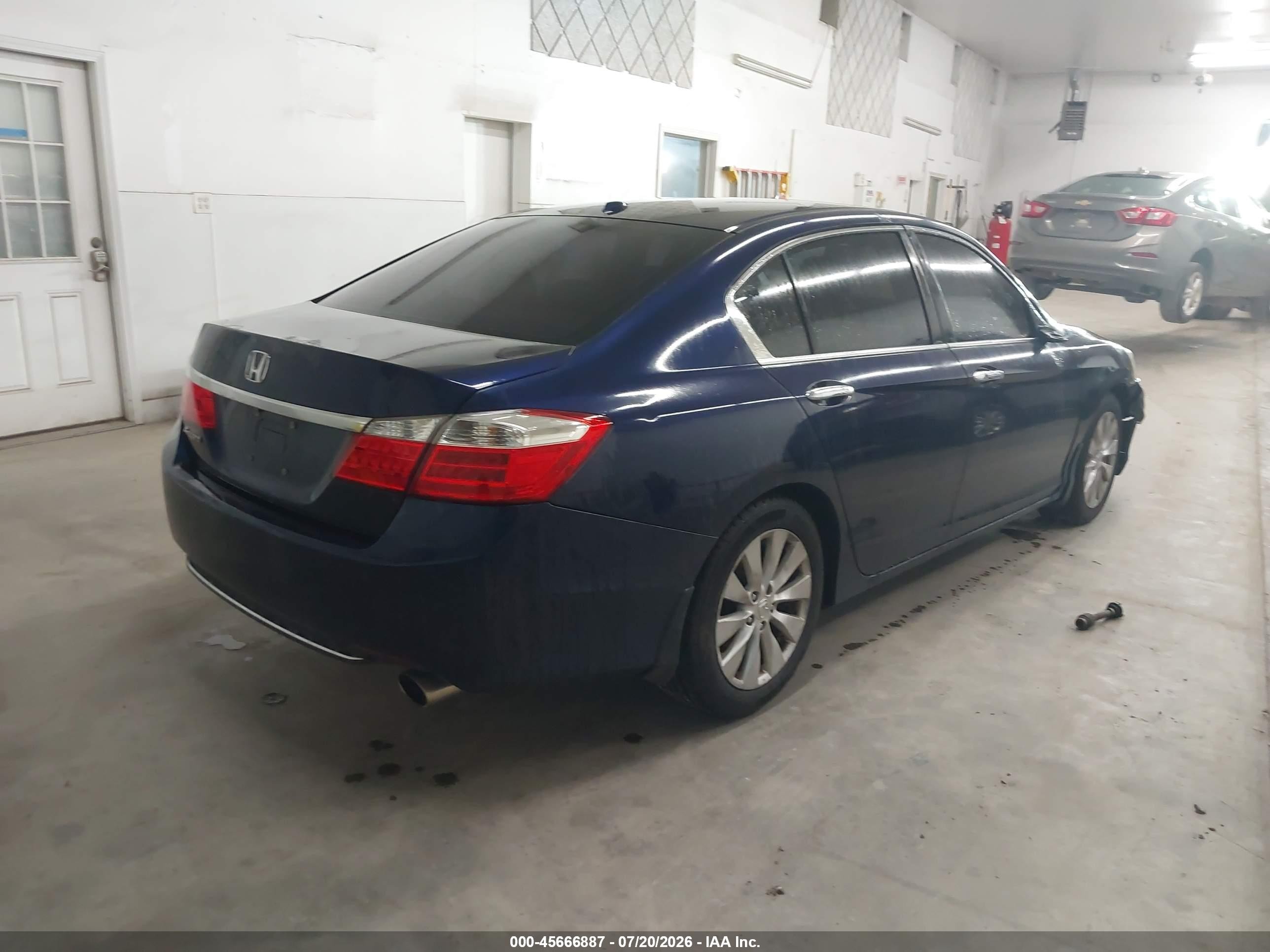 2014 Honda Accord Ex-l Blue vin: 1HGCR2F83EA096401