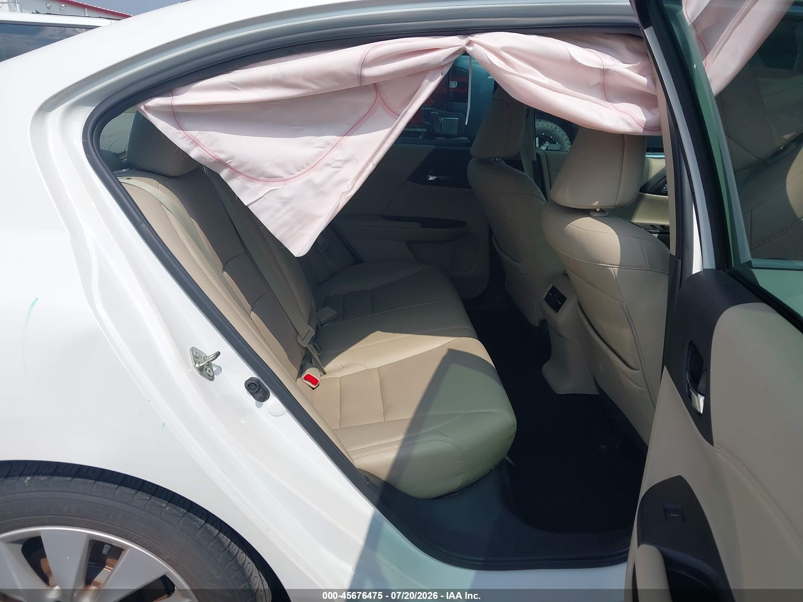 2015 Honda Accord Ex-l Белый vin: 1HGCR2F83FA004835