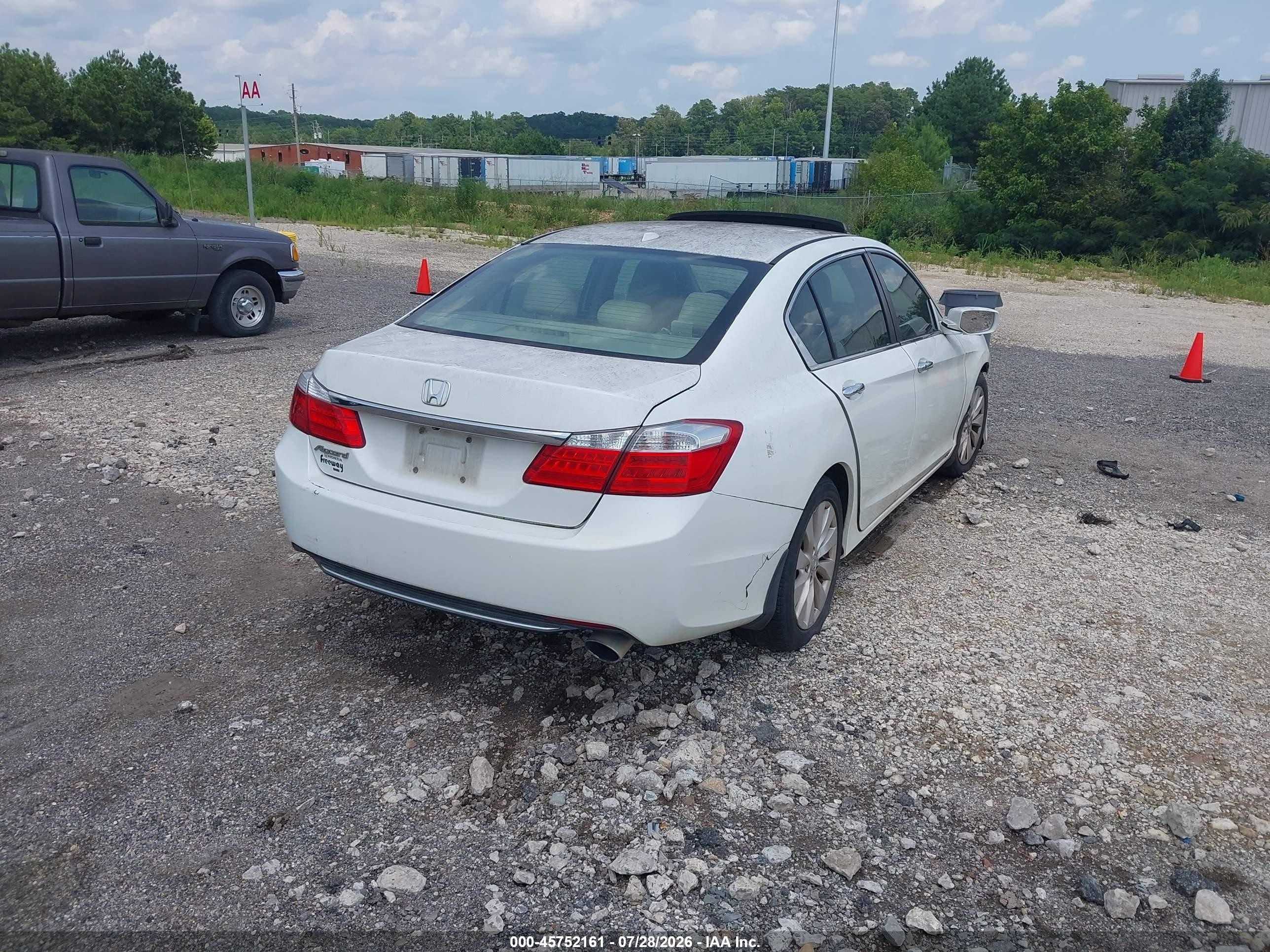 2015 Honda Accord Ex-l White vin: 1HGCR2F83FA067305