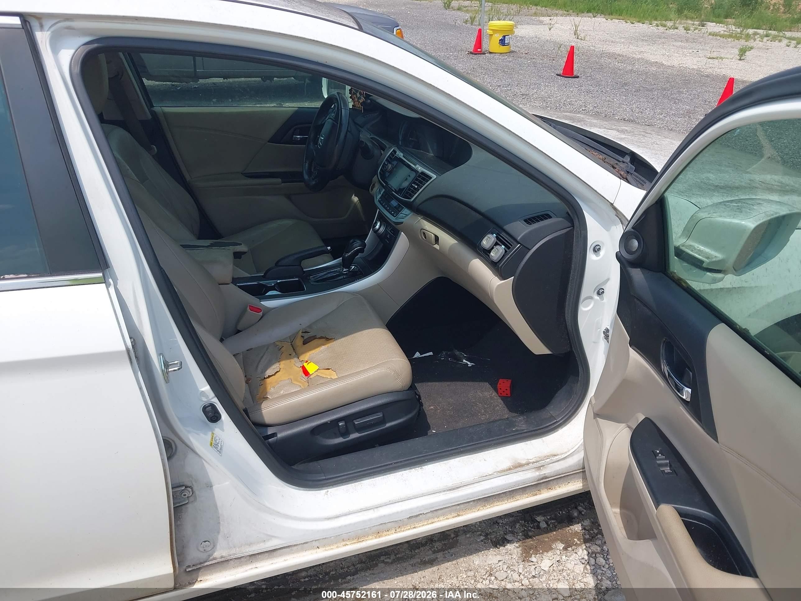2015 Honda Accord Ex-l White vin: 1HGCR2F83FA067305