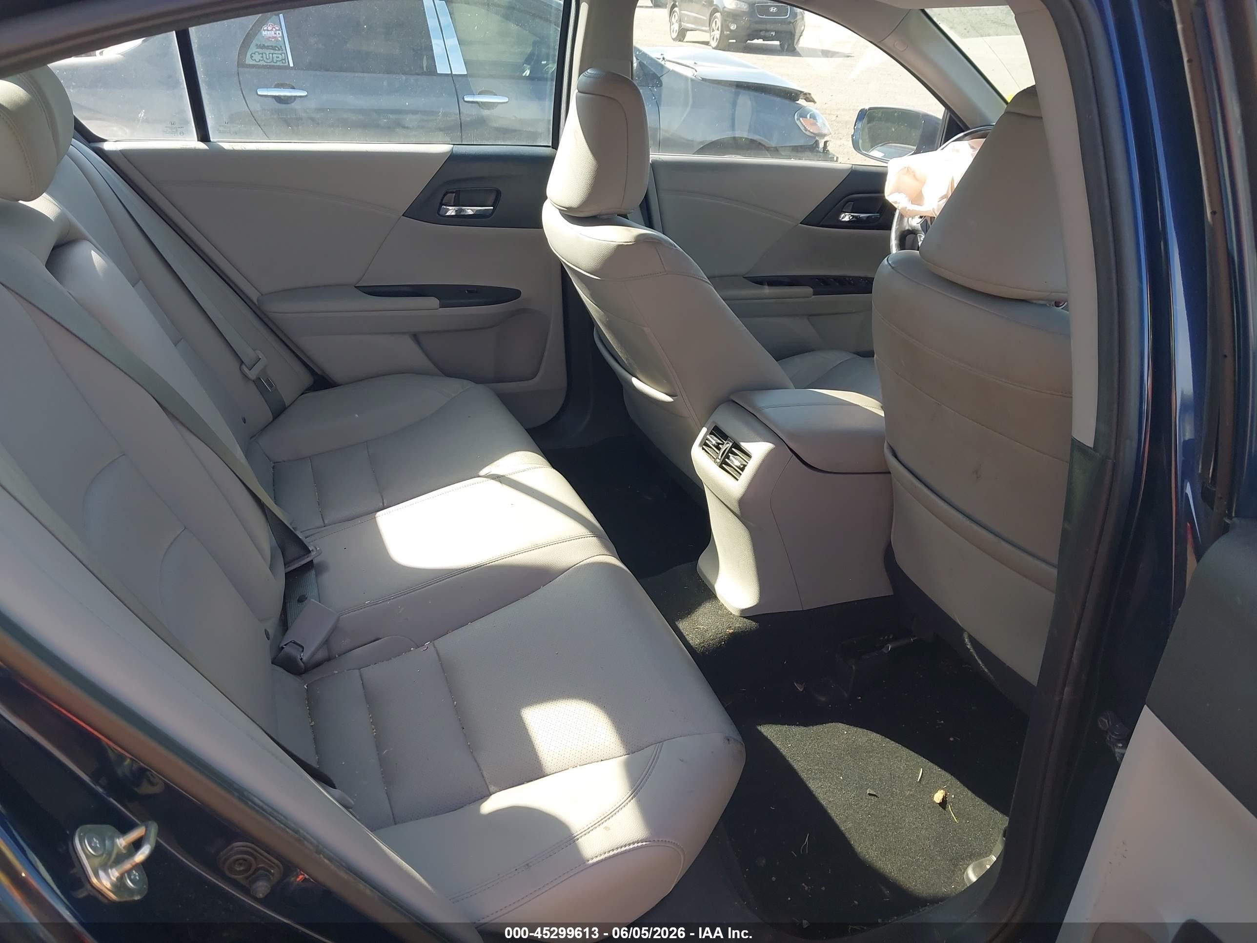 2015 Honda Accord Ex-l Blue vin: 1HGCR2F83FA150491