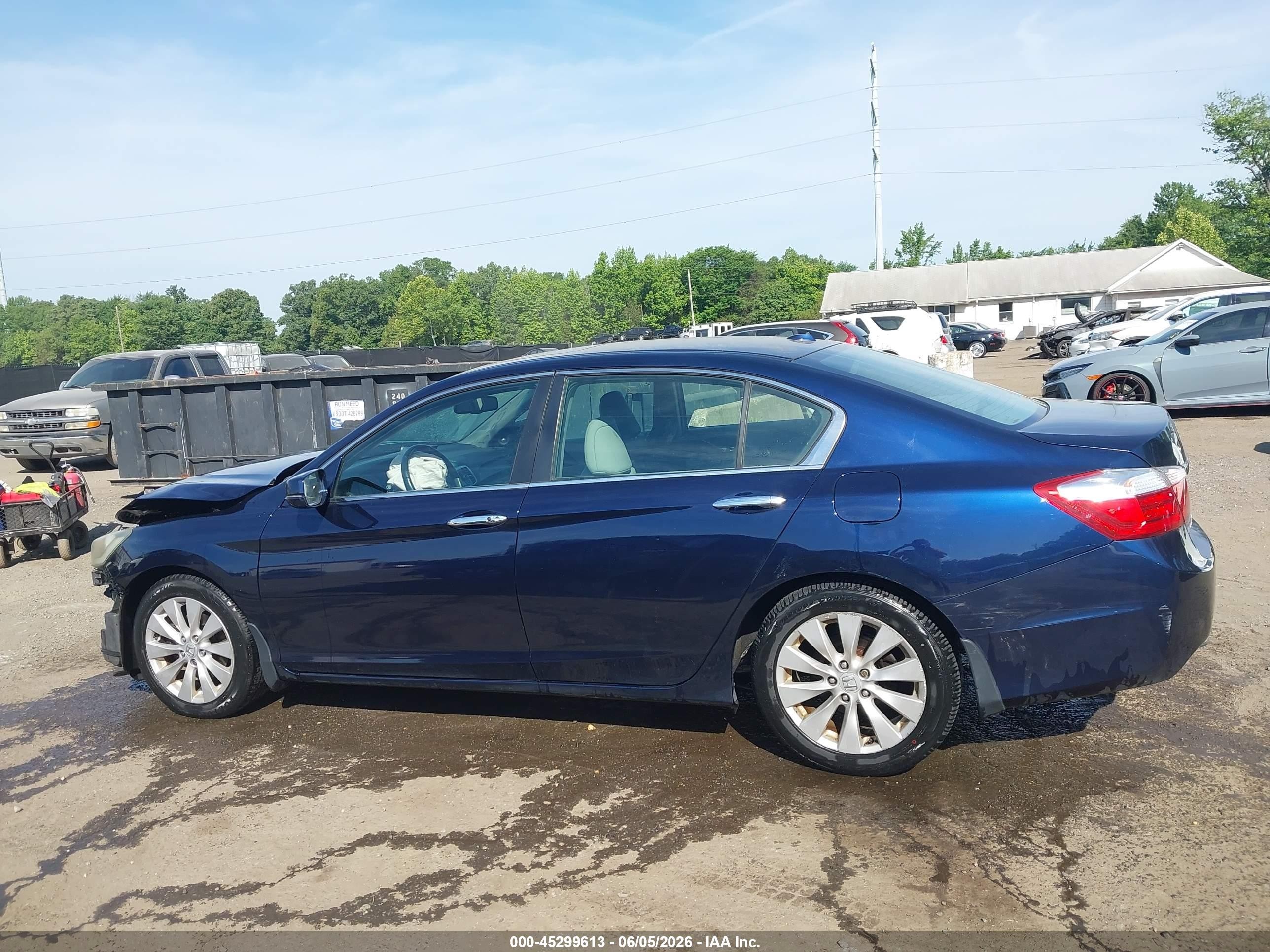 2015 Honda Accord Ex-l Blue vin: 1HGCR2F83FA150491