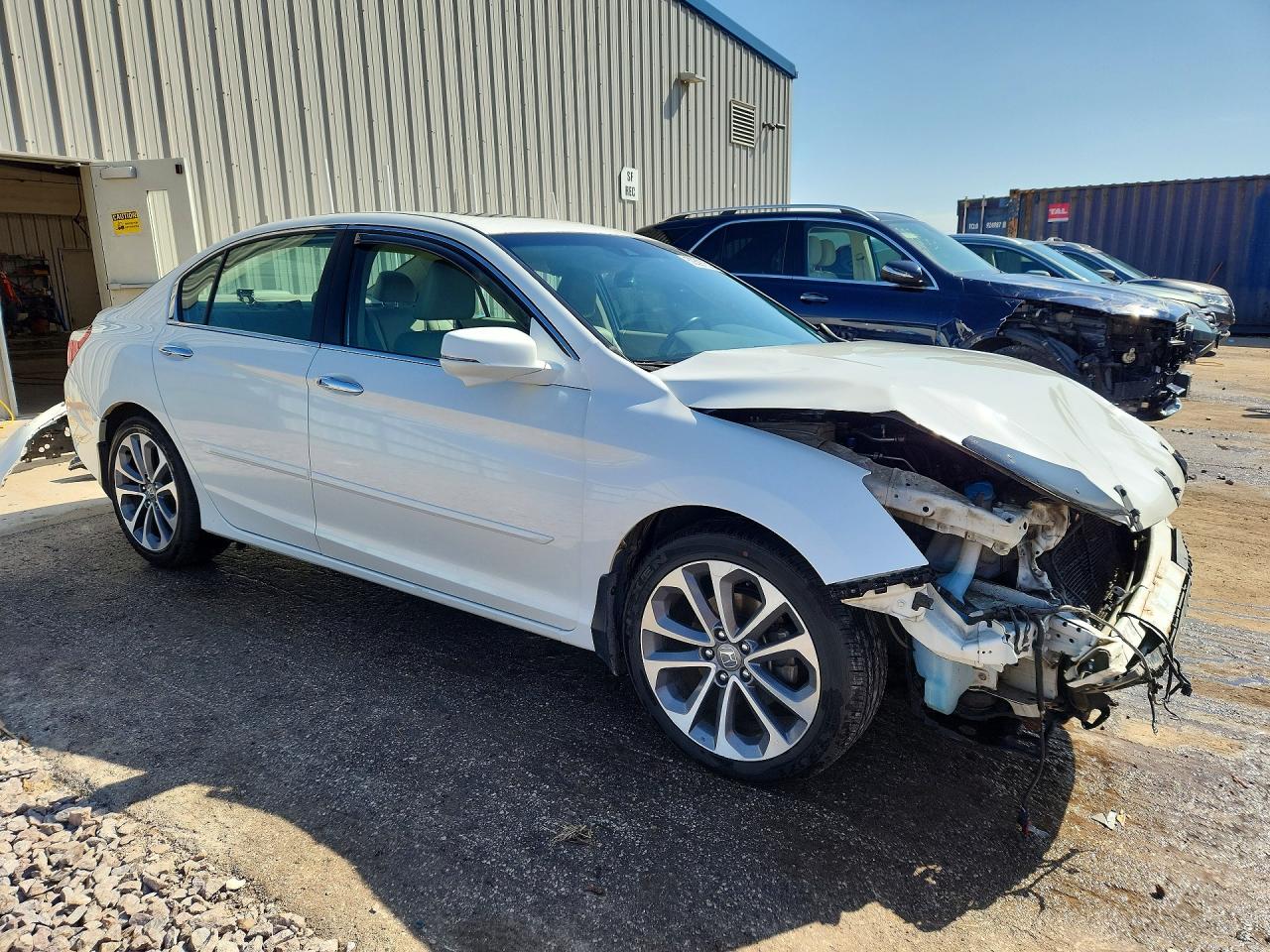 2013 Honda Accord Exl White vin: 1HGCR2F84DA018174