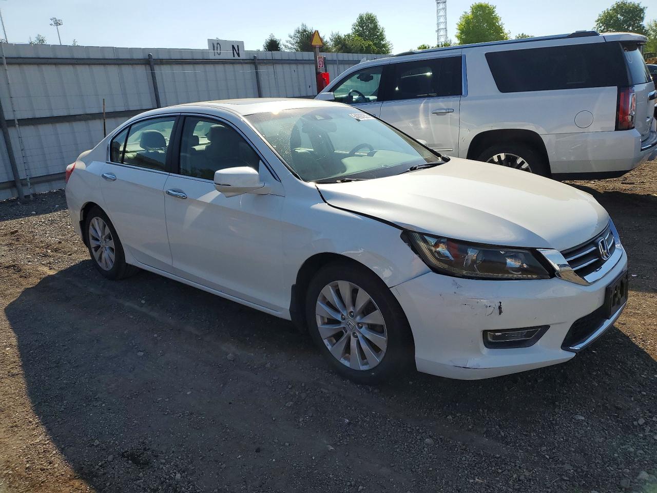 2013 Honda Accord Exl White vin: 1HGCR2F84DA134751