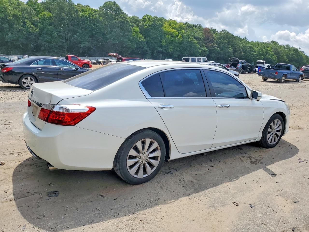 2014 Honda Accord Exl White vin: 1HGCR2F84EA003627