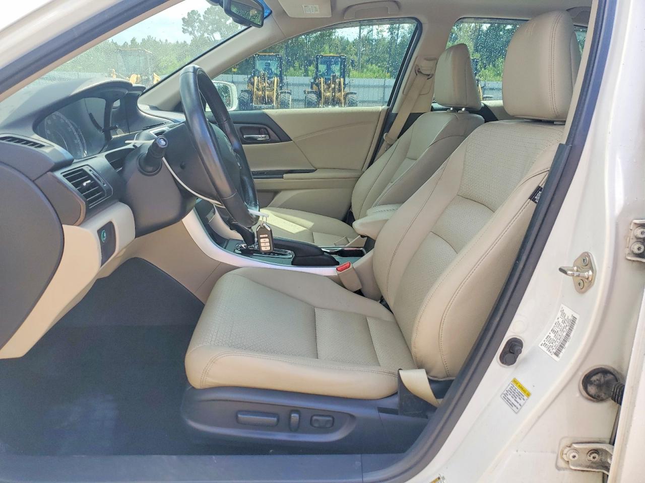 2014 Honda Accord Exl White vin: 1HGCR2F84EA019701
