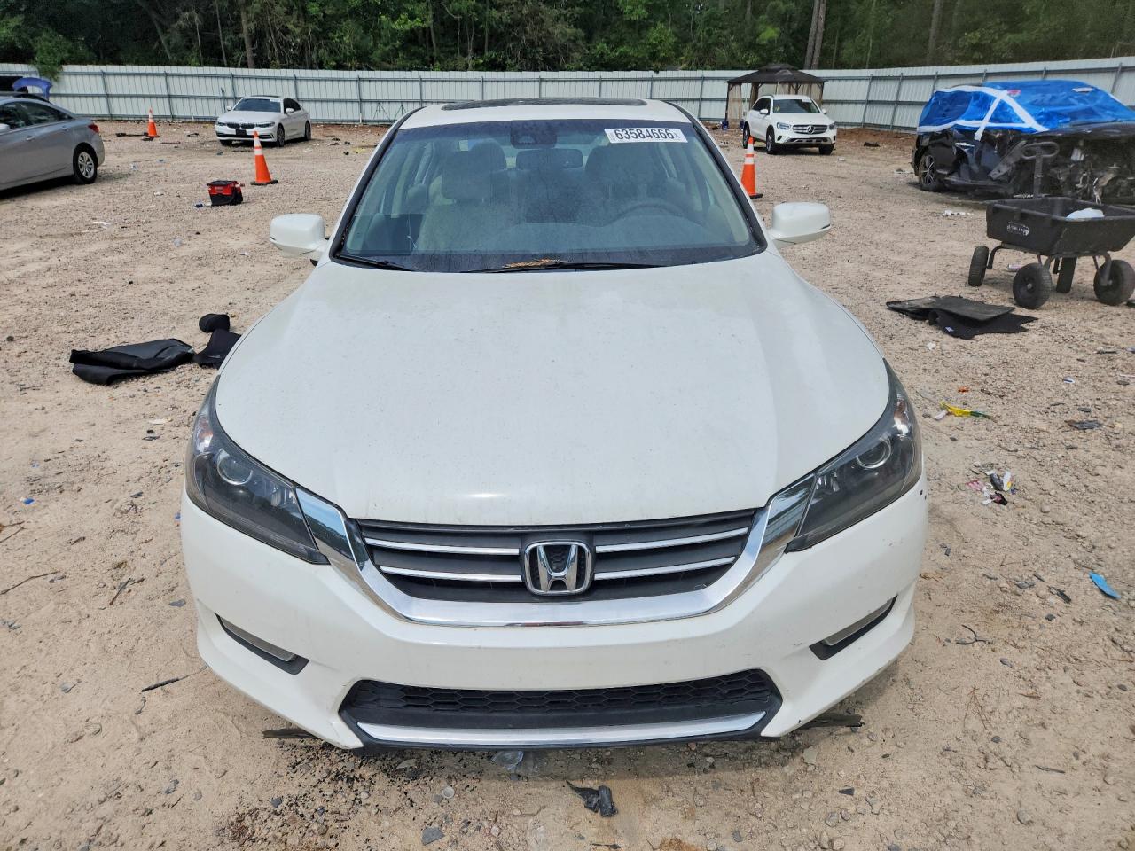2014 Honda Accord Exl White vin: 1HGCR2F84EA261839