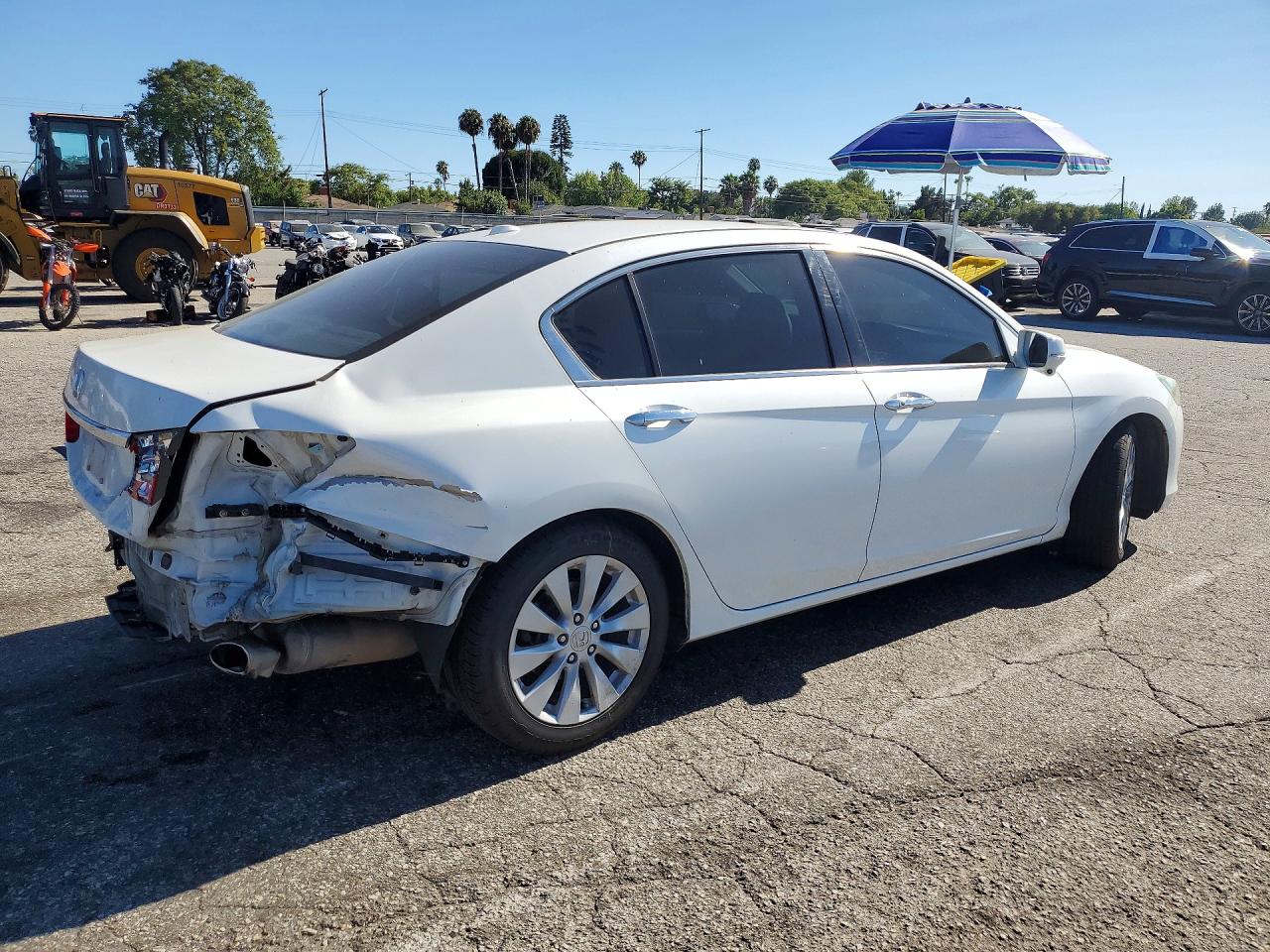 2015 Honda Accord Exl White vin: 1HGCR2F84FA014581