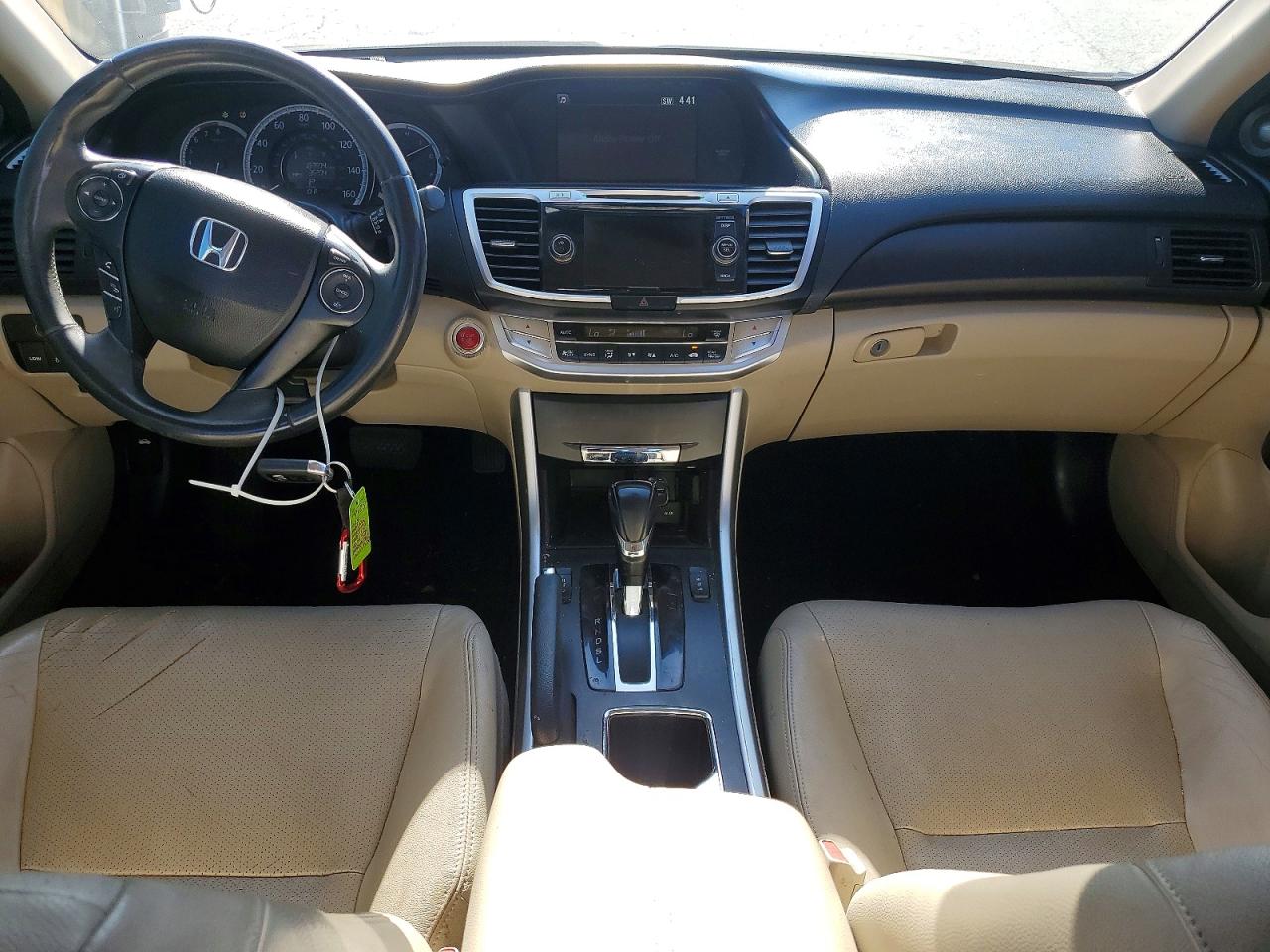 2015 Honda Accord Exl White vin: 1HGCR2F84FA014581