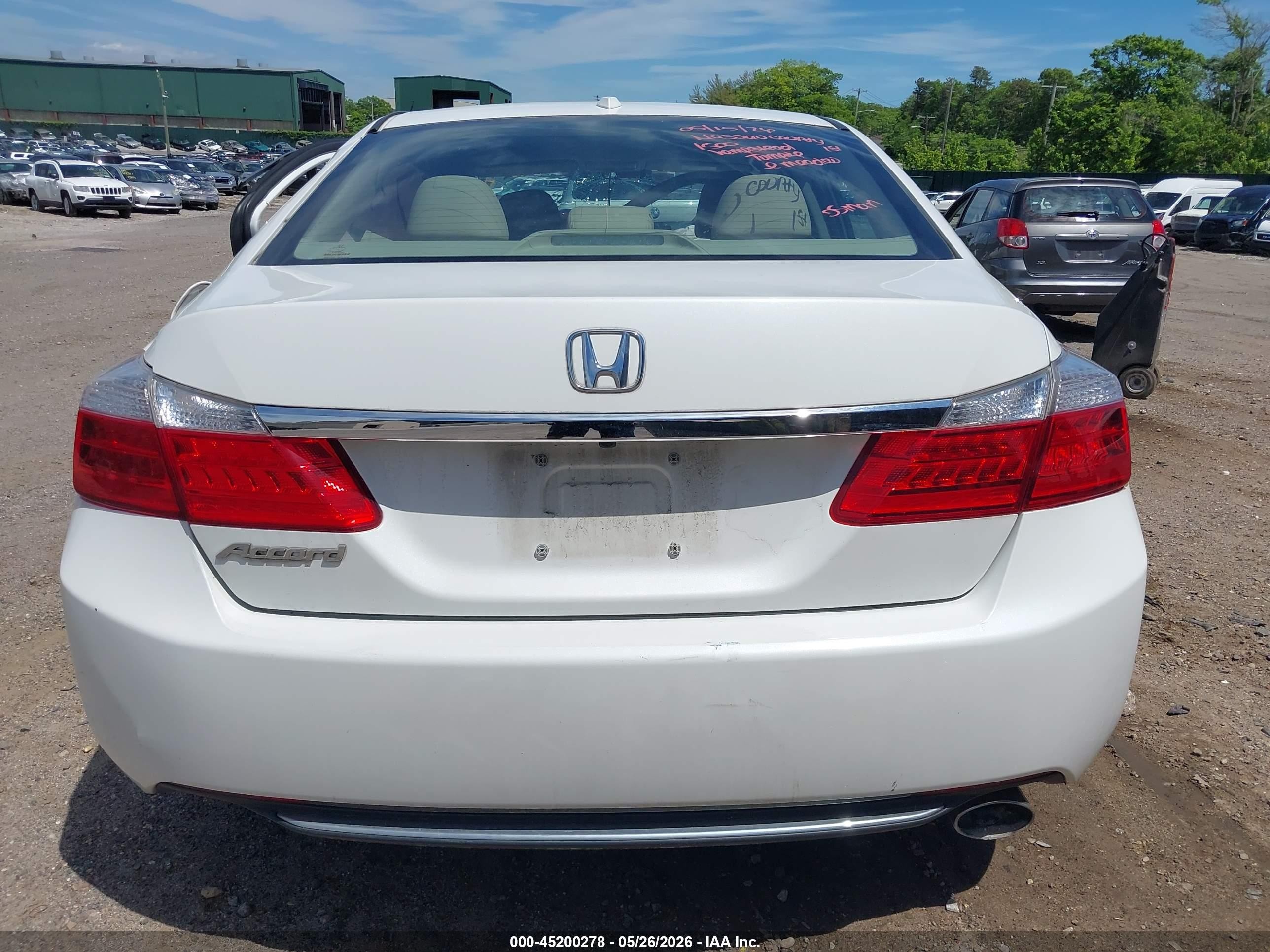 2015 Honda Accord Ex-l White vin: 1HGCR2F84FA026018