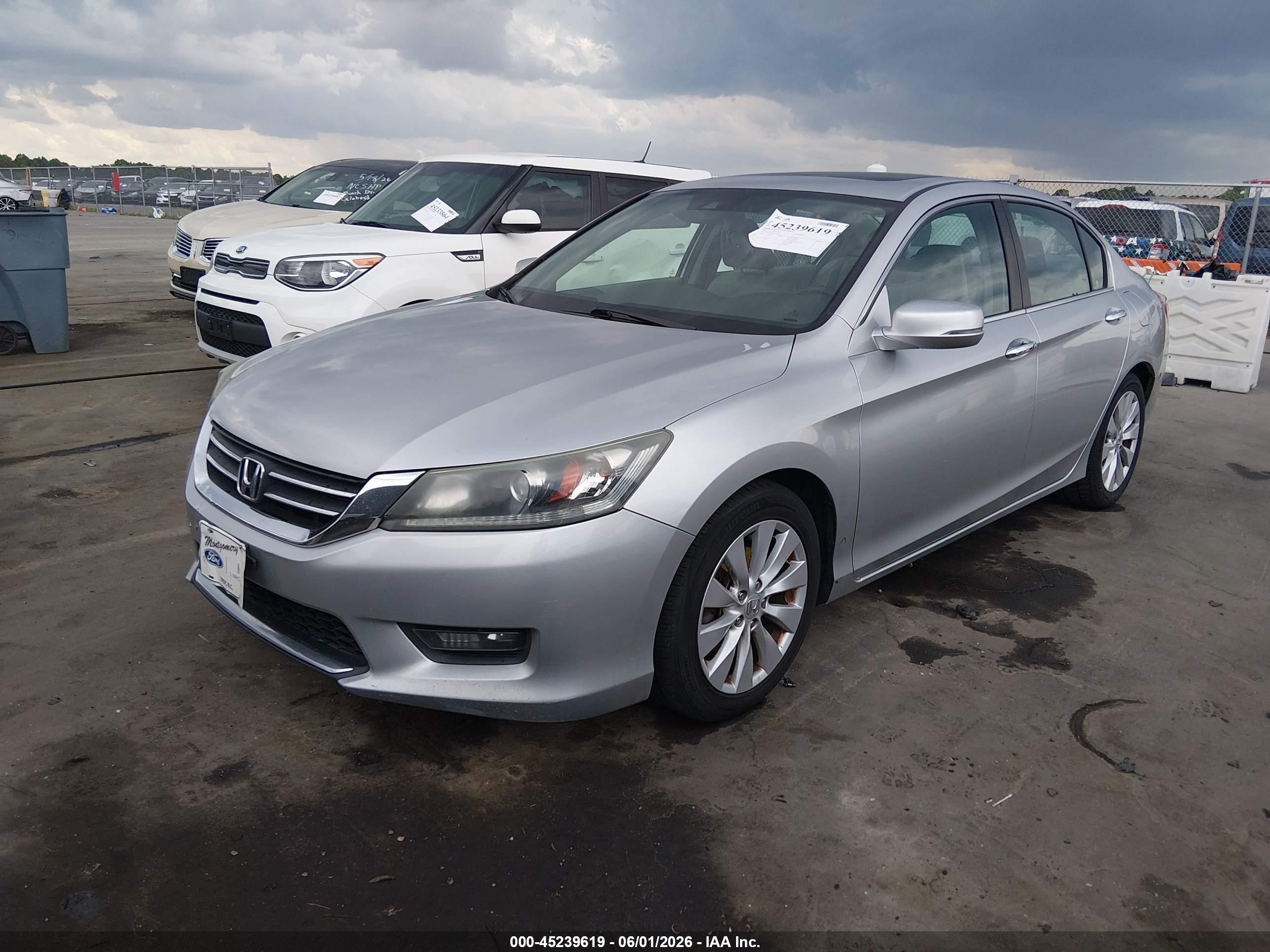 2015 Honda Accord Ex-l Silver vin: 1HGCR2F84FA030702