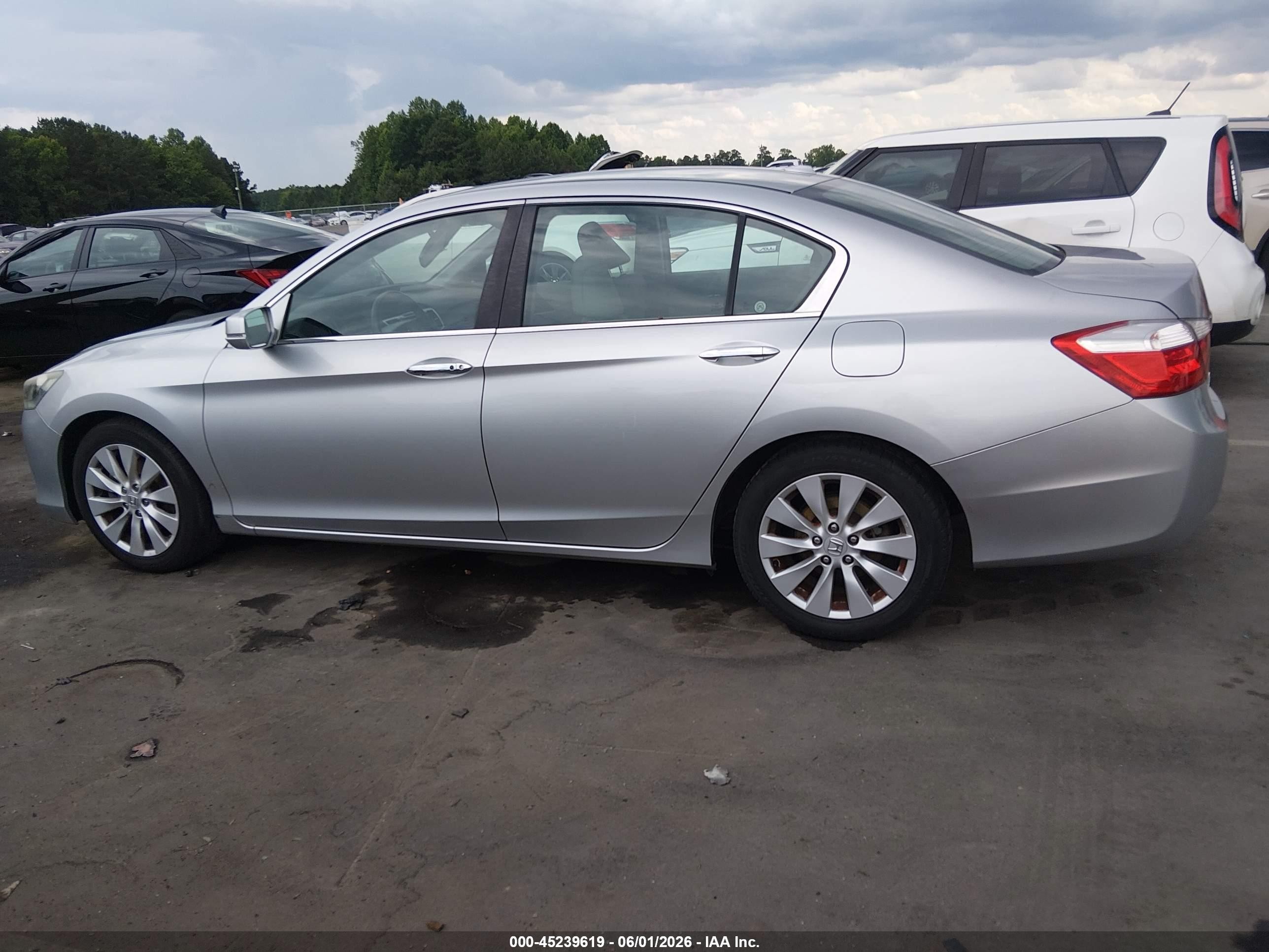2015 Honda Accord Ex-l Silver vin: 1HGCR2F84FA030702