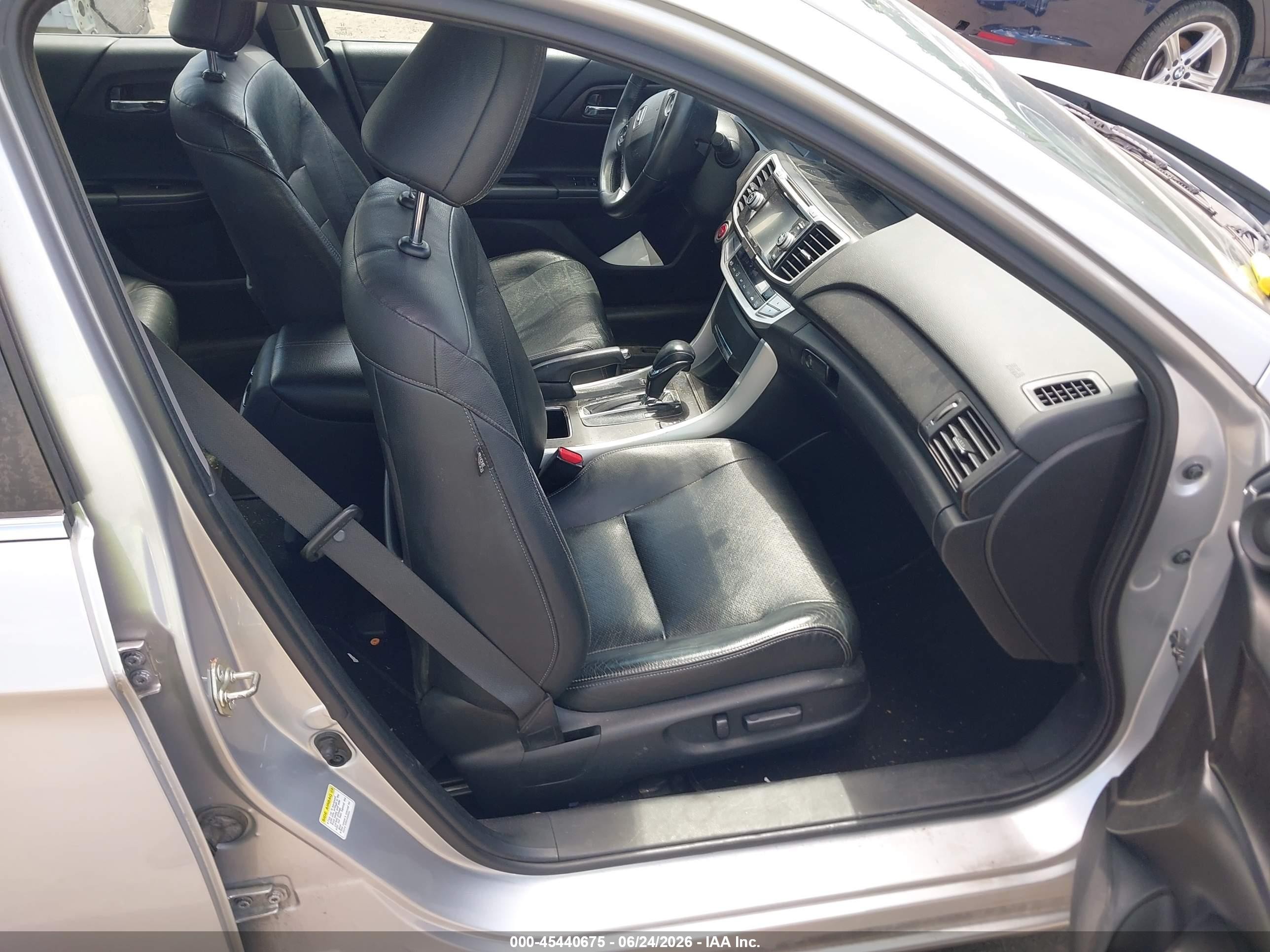 2015 Honda Accord Ex-l Silver vin: 1HGCR2F84FA071508