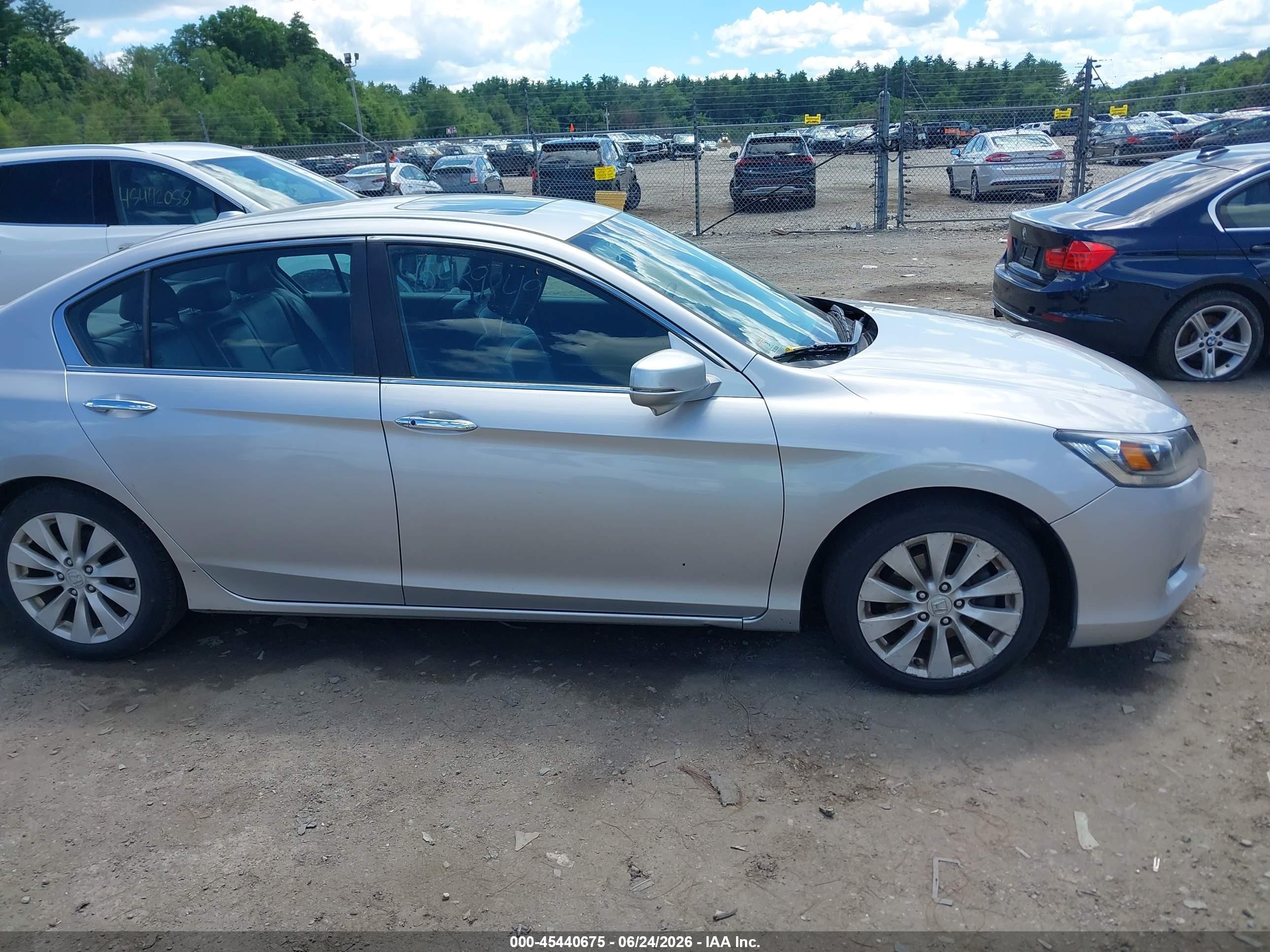 2015 Honda Accord Ex-l Silver vin: 1HGCR2F84FA071508