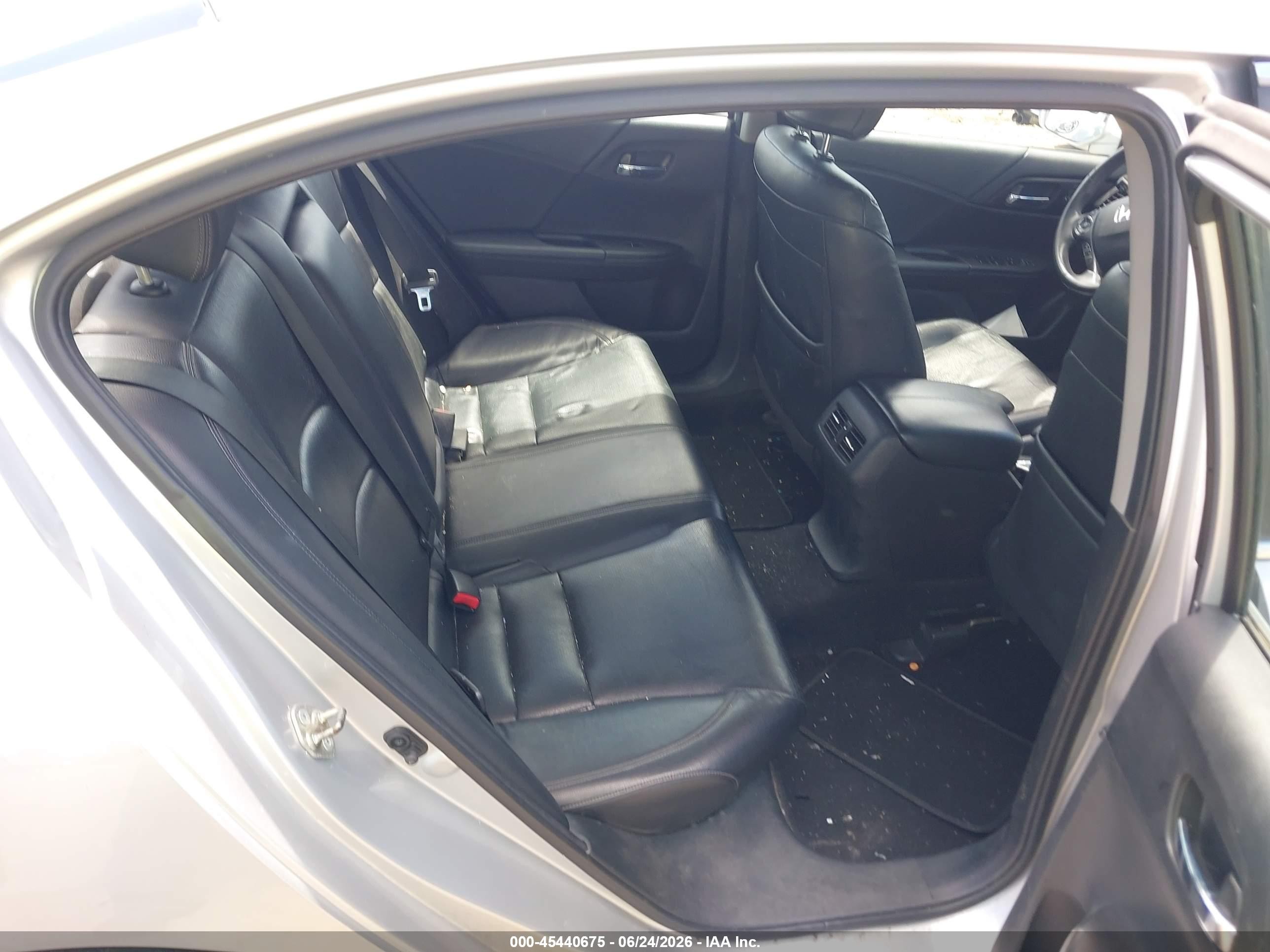 2015 Honda Accord Ex-l Silver vin: 1HGCR2F84FA071508